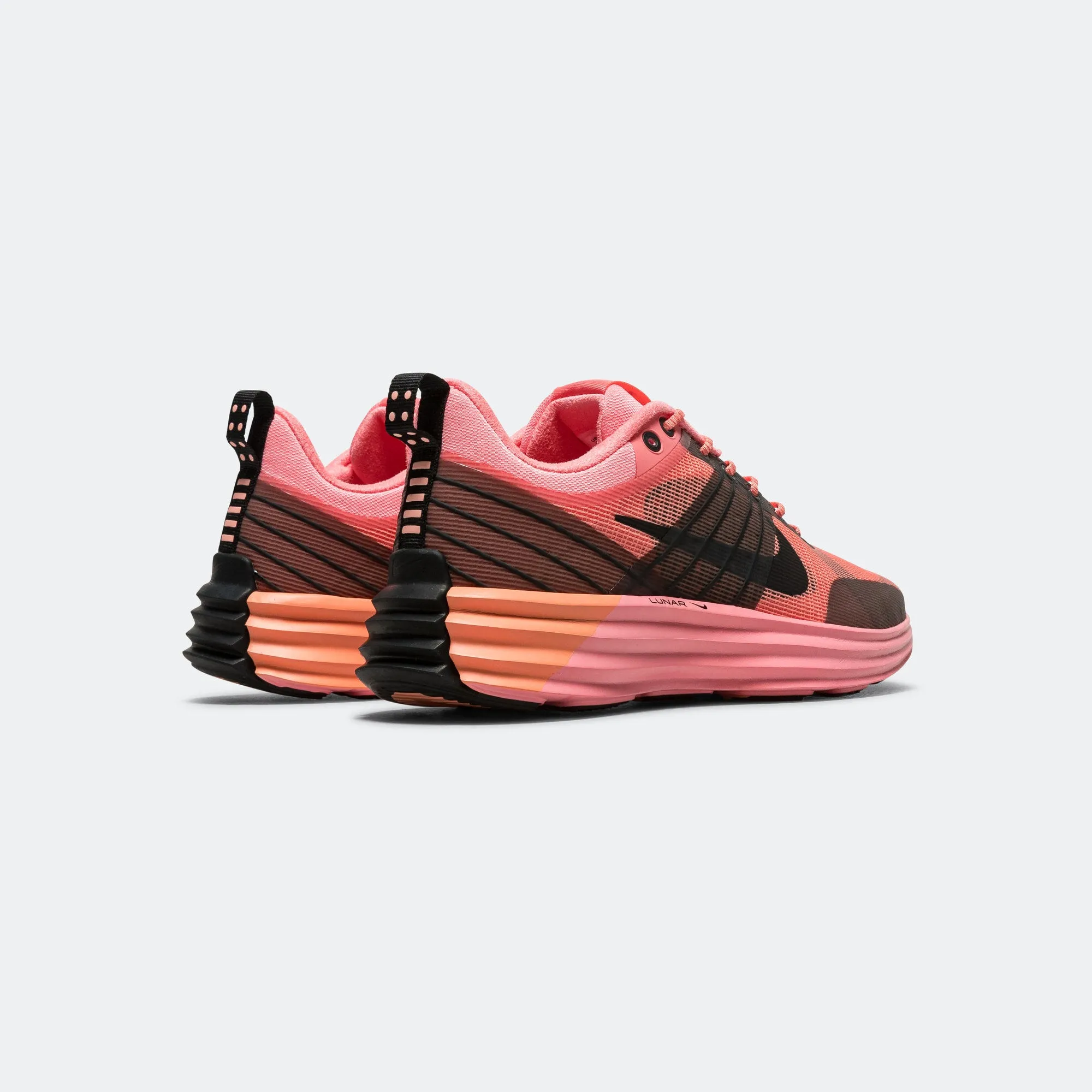 Lunar Roam PRM - Pink Gaze/Black-Crimson Bliss Busy Lifestyle
