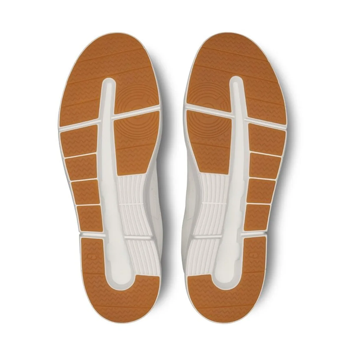 The Roger Centre Court 'White Gum' Breathe Easy Flex Step