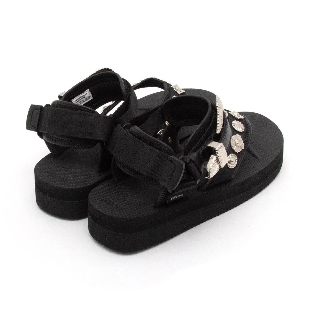   Toga Virilis TONO 'Black' Recycled Fiber Upper Versatile Choice