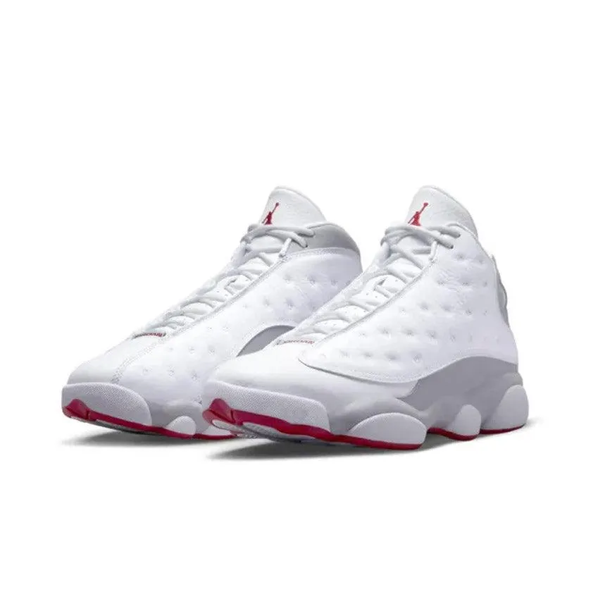 Walk Balance Stable base Air Jordan 13 Retro 'Wolf Grey'