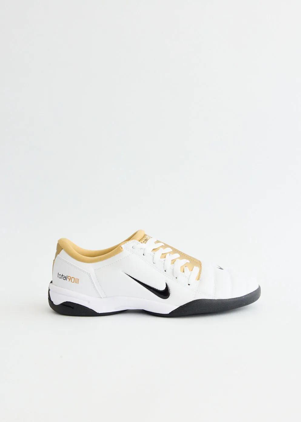 Total 90 'White Metallic Gold' Sneakers Beach Trek