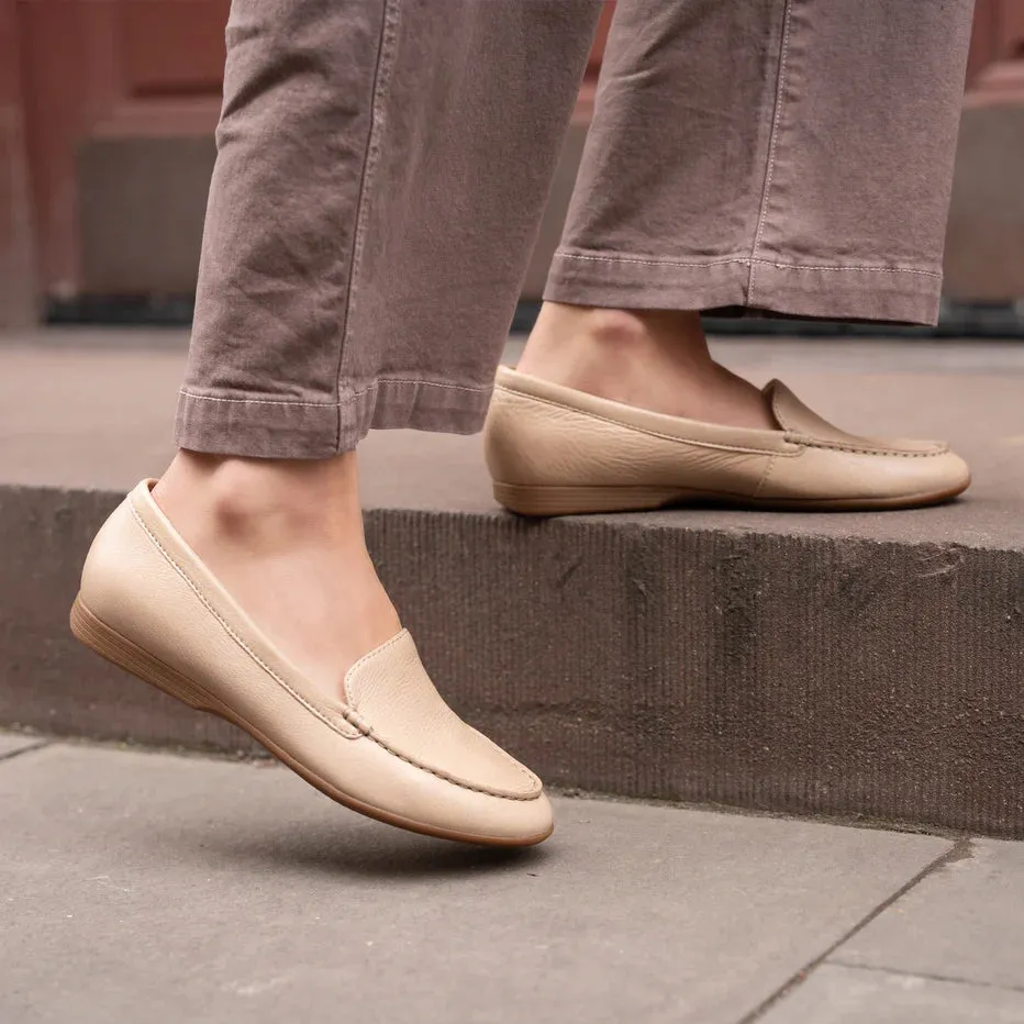 Modern Movement WOMEN'S LORRI
