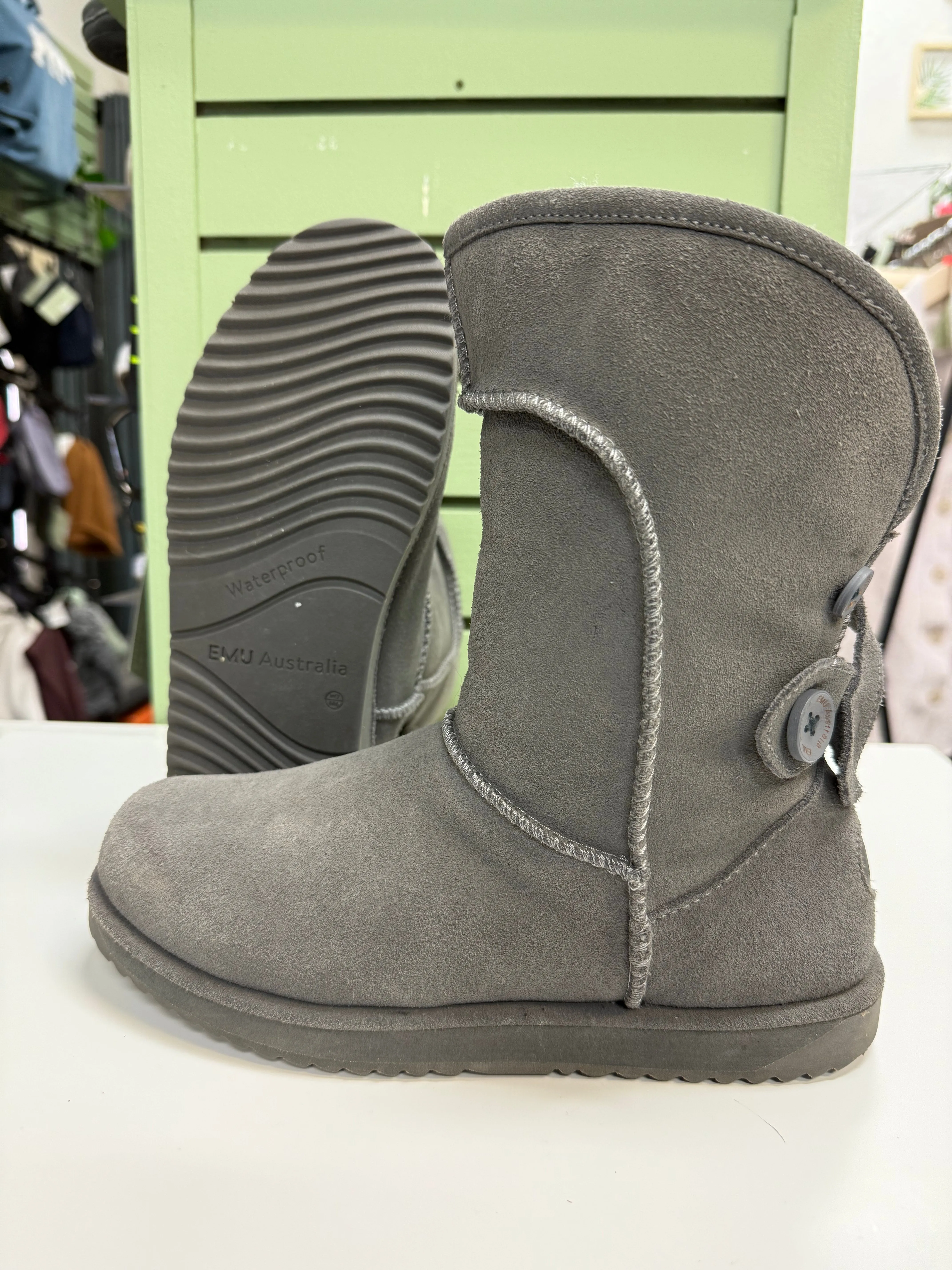 Emu Australia Charlotte Boots (Womens 7) Modern Design