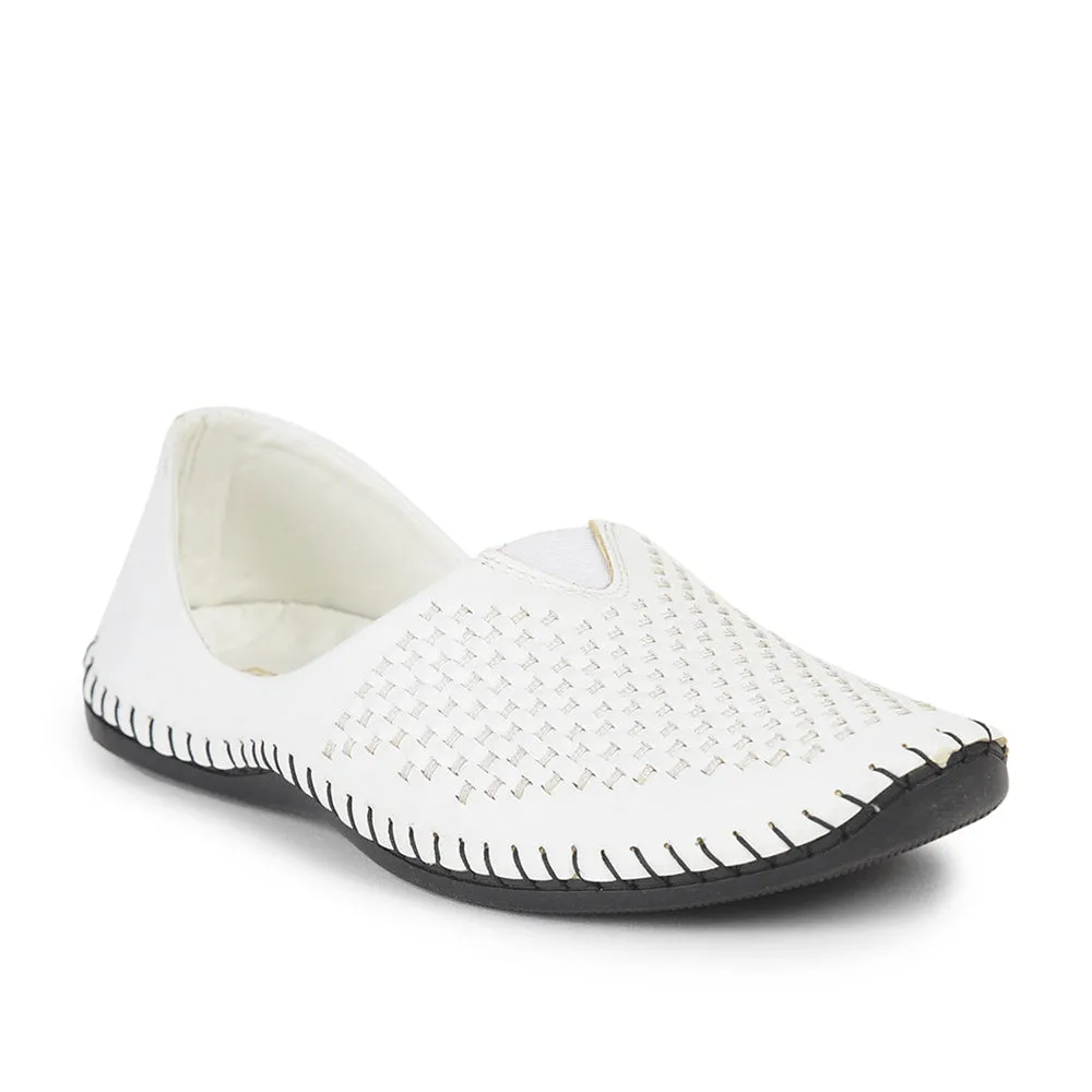 Fortune White Casual Mojari Loafers Shoes For Men AVN-40 By Liberty Shop Lane Path Wide
