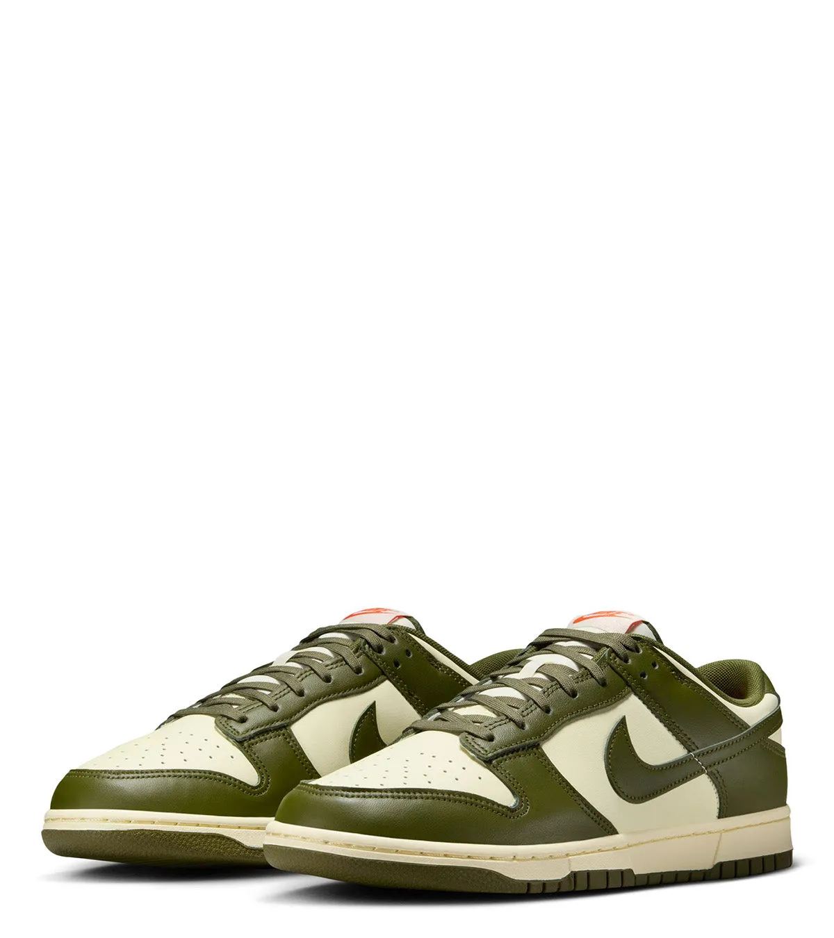 Nike Dunk Low Retro Coconut Green rewarding Durable touch