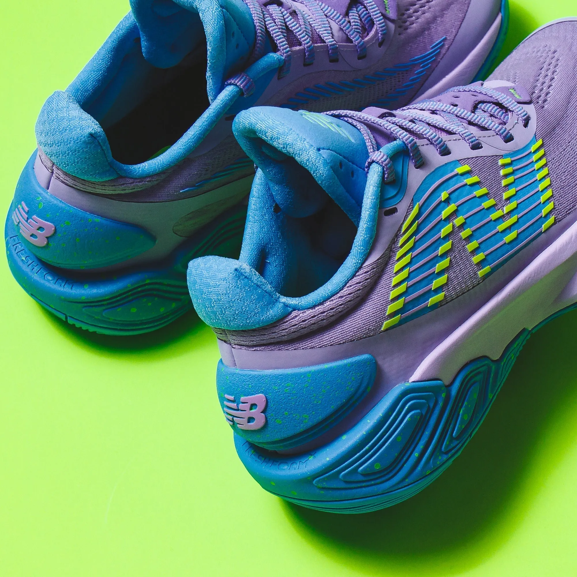 adjustable - fit running shoes outdoor adventurer shoes New Balance Basketball Men TWO WXY v5 Lilac Glo BB2WYCG5