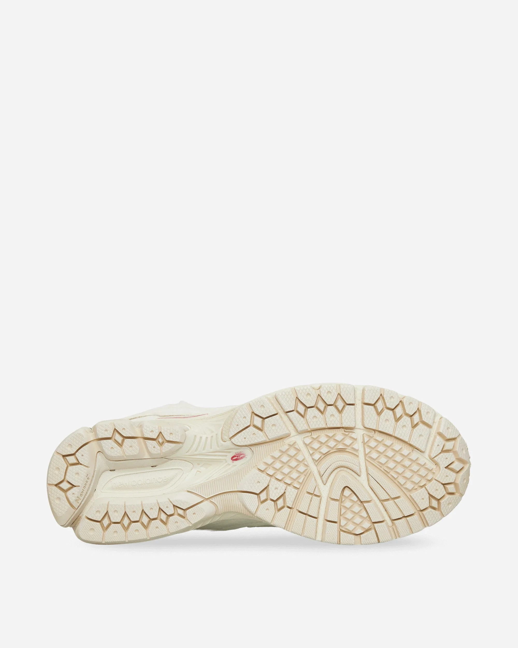 2002R 'Protection Pack' Sneakers Sea Salt / White Modern