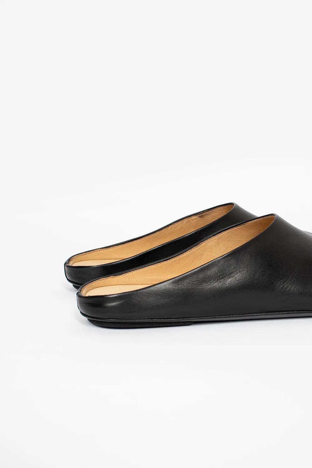 Sfoglia Sabot  Black Non-Slip Design