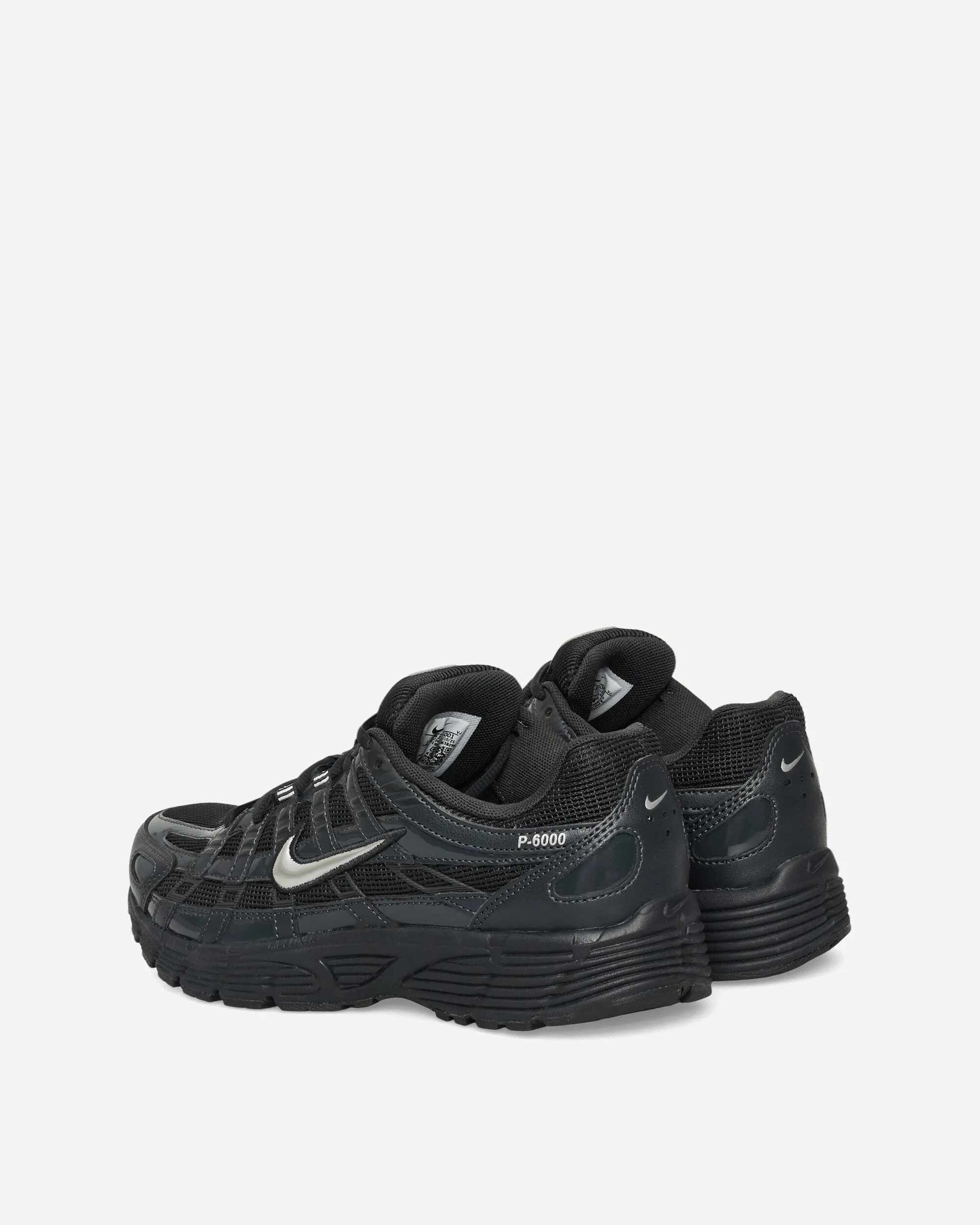 Women's P-6000 Sneakers Off-Noir / Metallic Silver Team Jog
