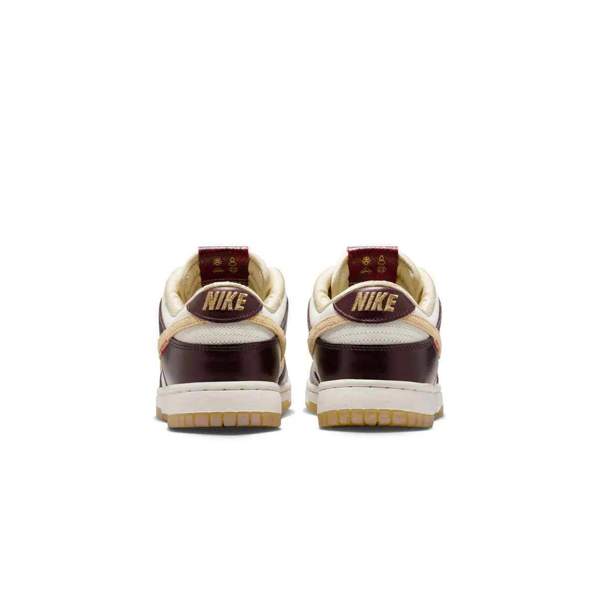Wmns Dunk Low LX 'Year Of The Snake' ScratchResistantSurface Modern Touch