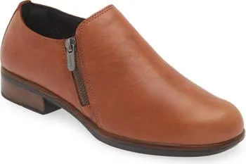 Durable outsole Autan
