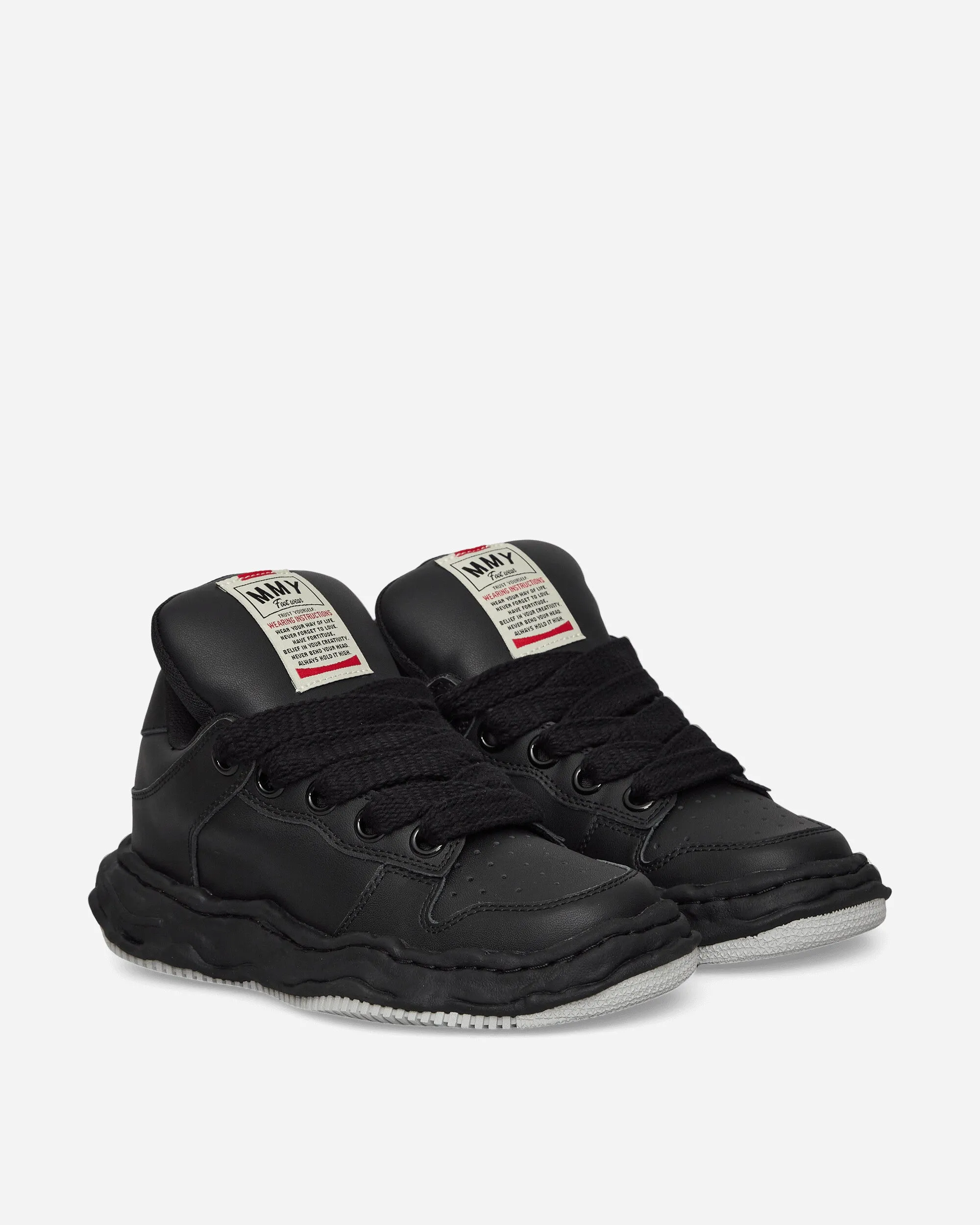 Wayne Puffer OG Sole Leather Low Sneakers Black Slip Resistant Outsole Essential Wear