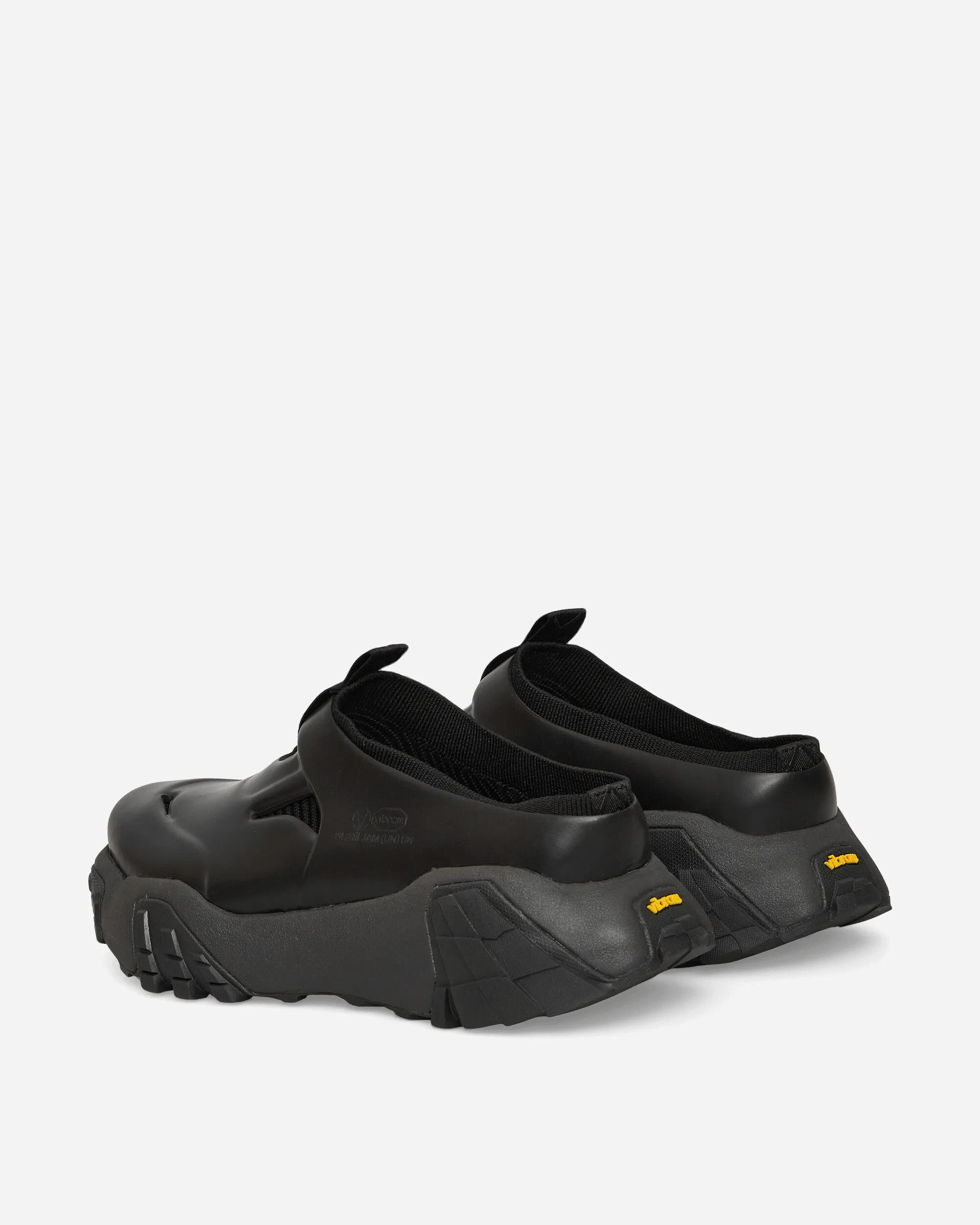 Summer Vibe Sock Friendly Vibram Rubber Core Sabot Black