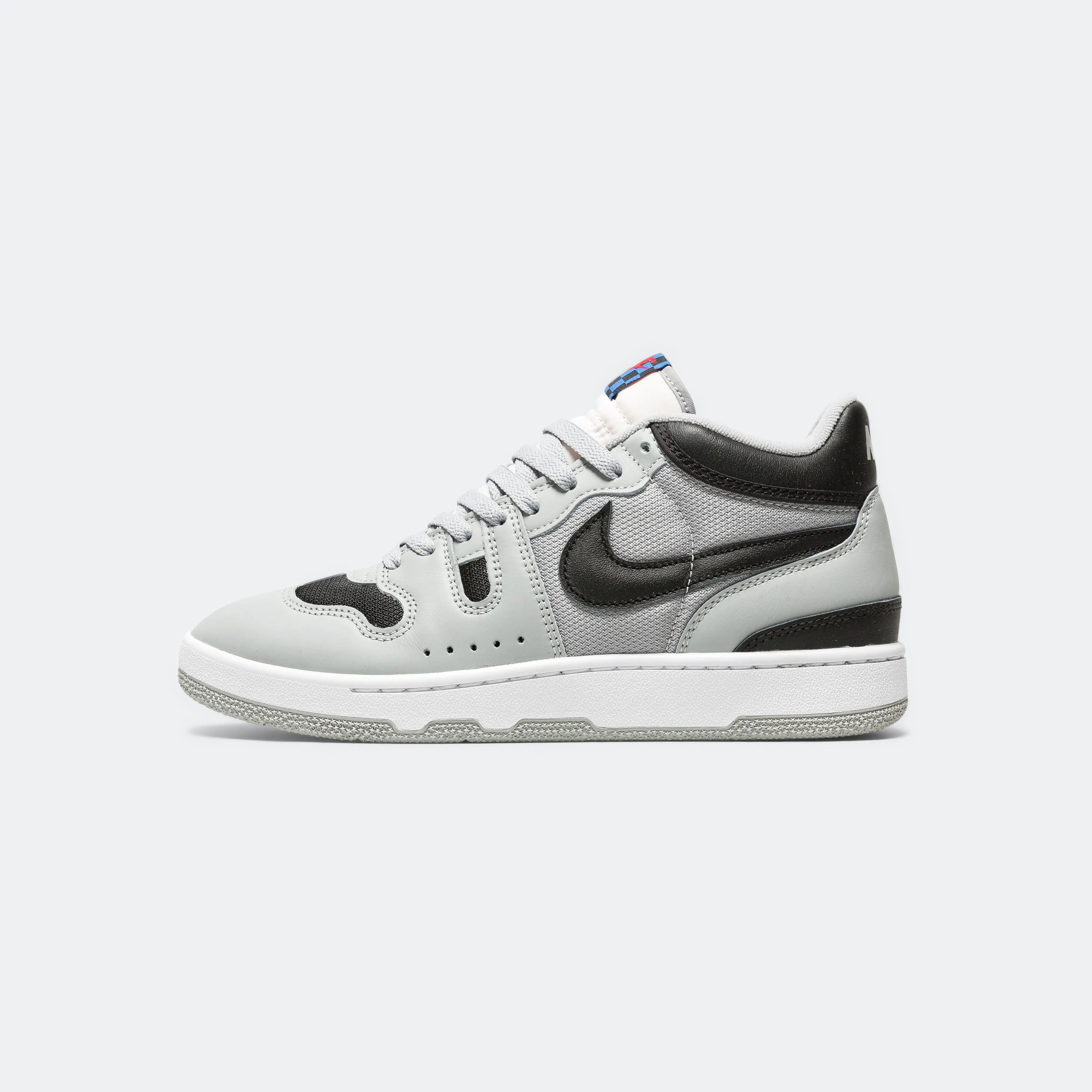 Attack QS SP - Lt Smoke Grey/Black-White Lockdown fit Daytime use