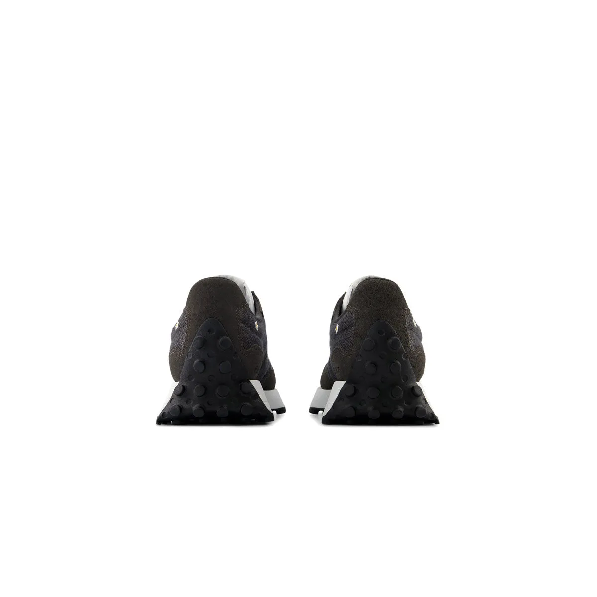 Wmns 327 'Flowers' AntiOdor