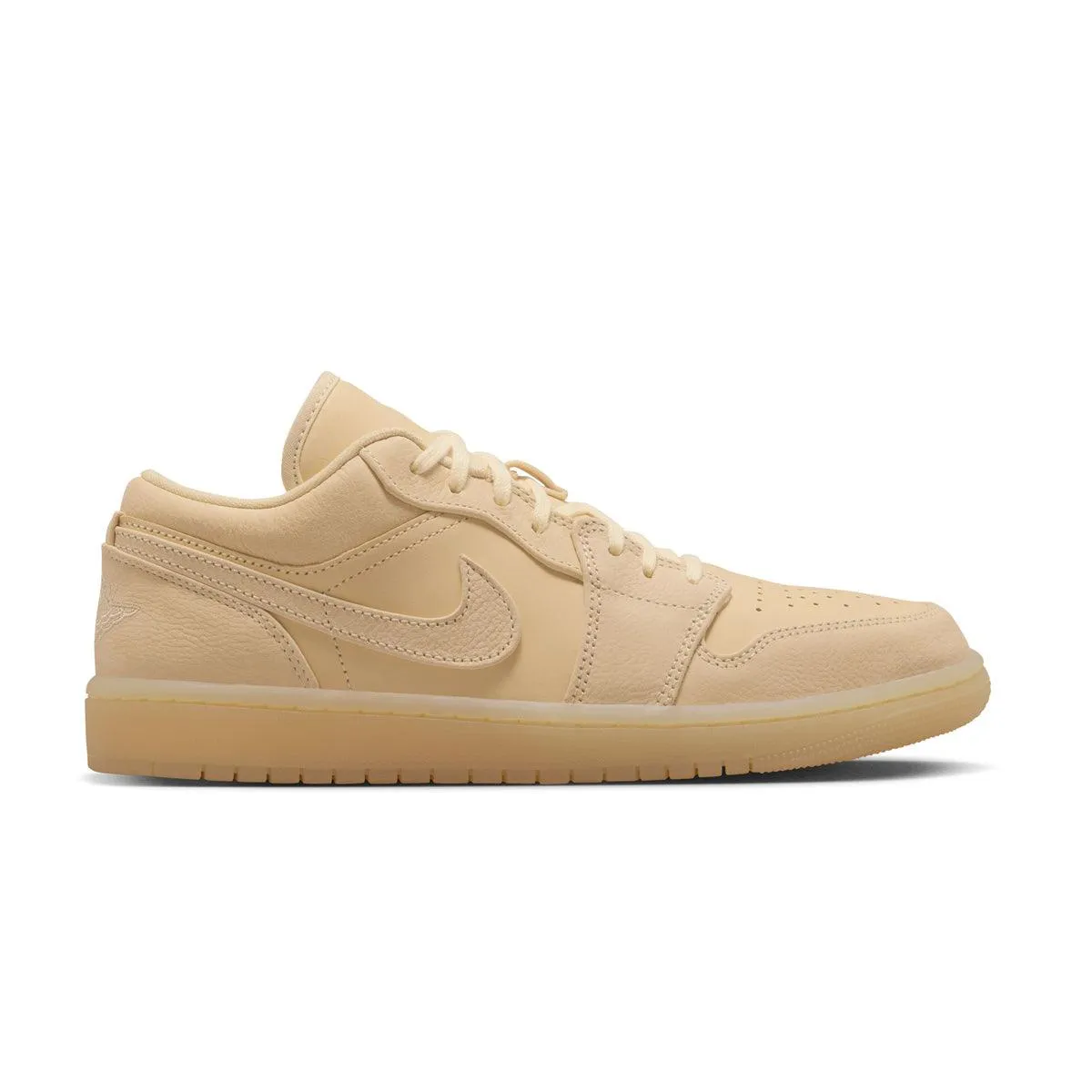 Neutral Style portable Wmns Air Jordan 1 Low SE ??Pale Vanilla??