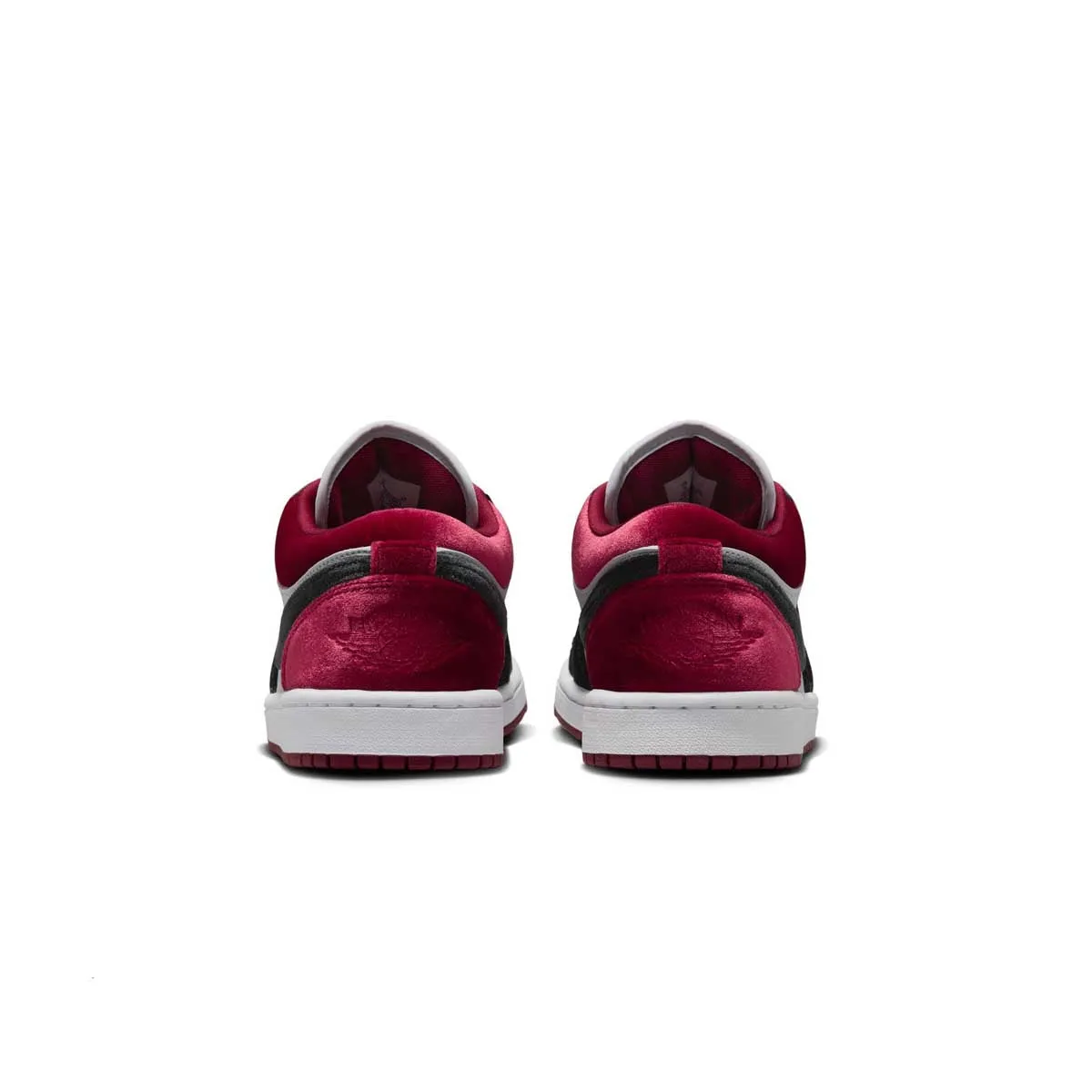 Sport Look Walk Daily Wmns Air Jordan 1 Low SE 'Velvet Black Toe'