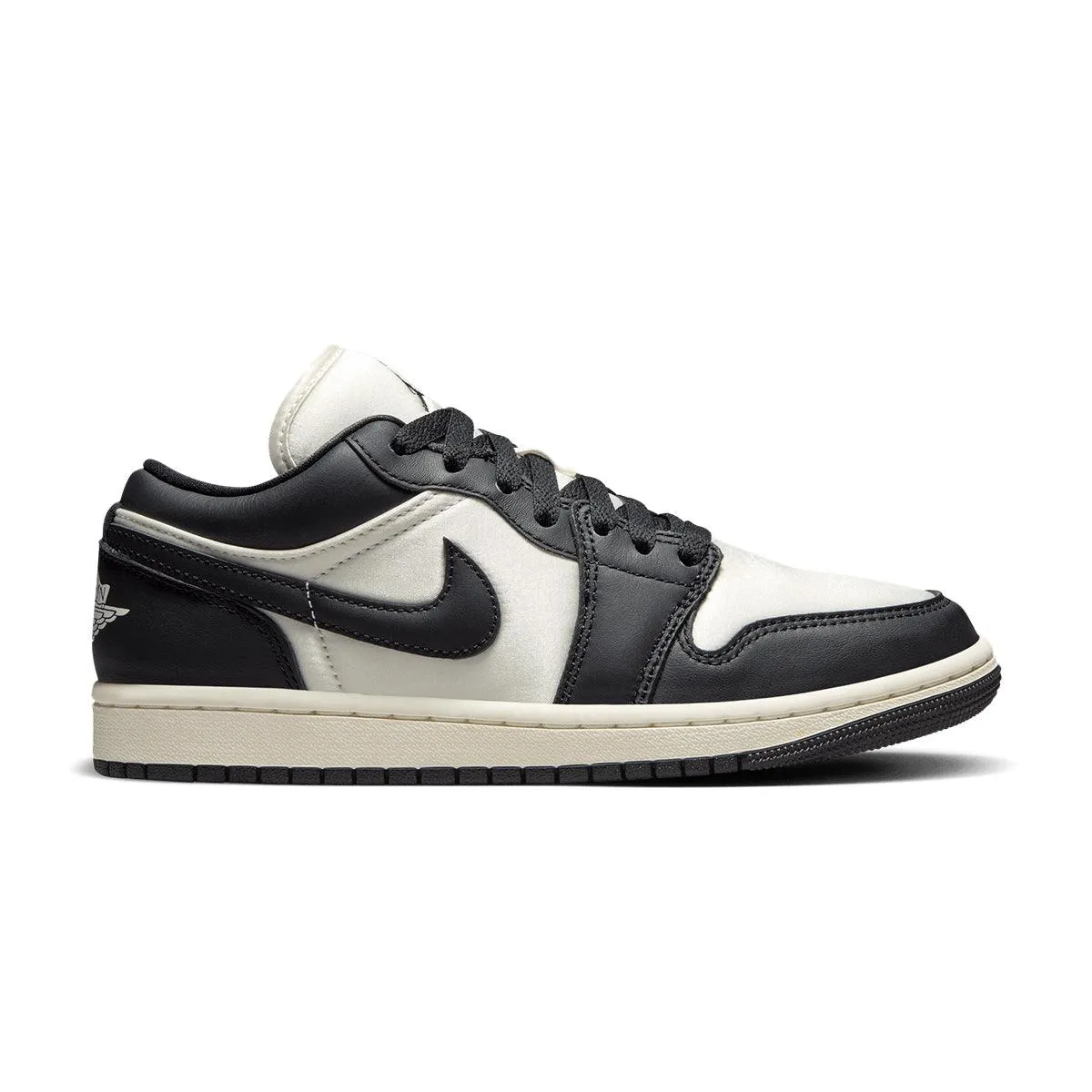 Wmns Air Jordan 1 Low SE 'Vintage Panda' All Around Comfort Straps