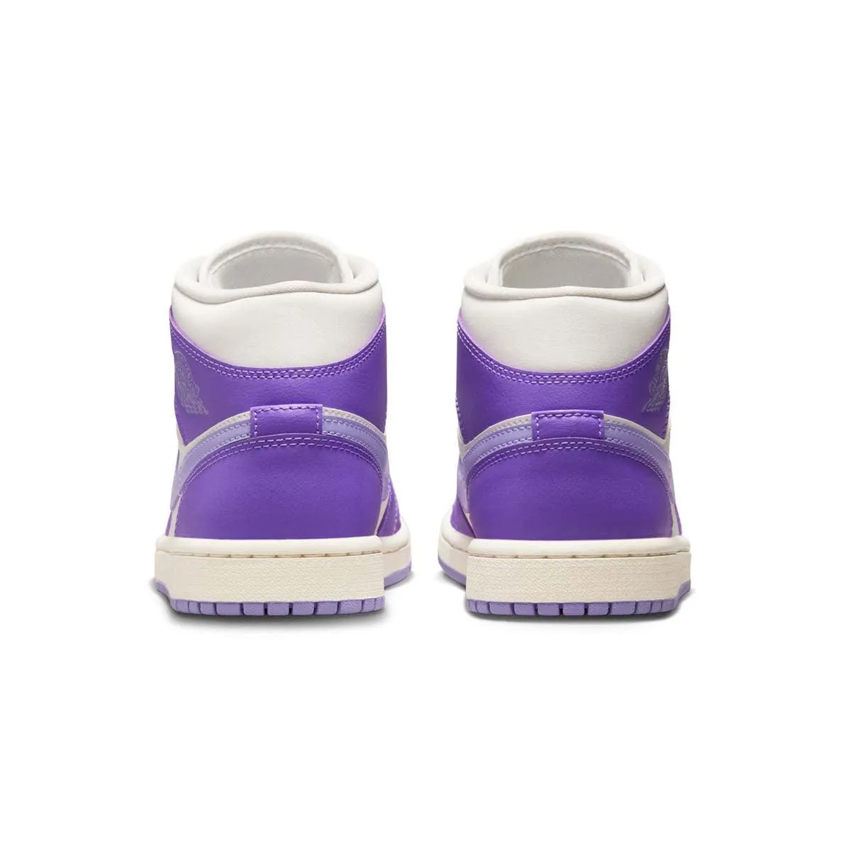 Route Walk Wmns Air Jordan 1 Mid 'Action Grape'