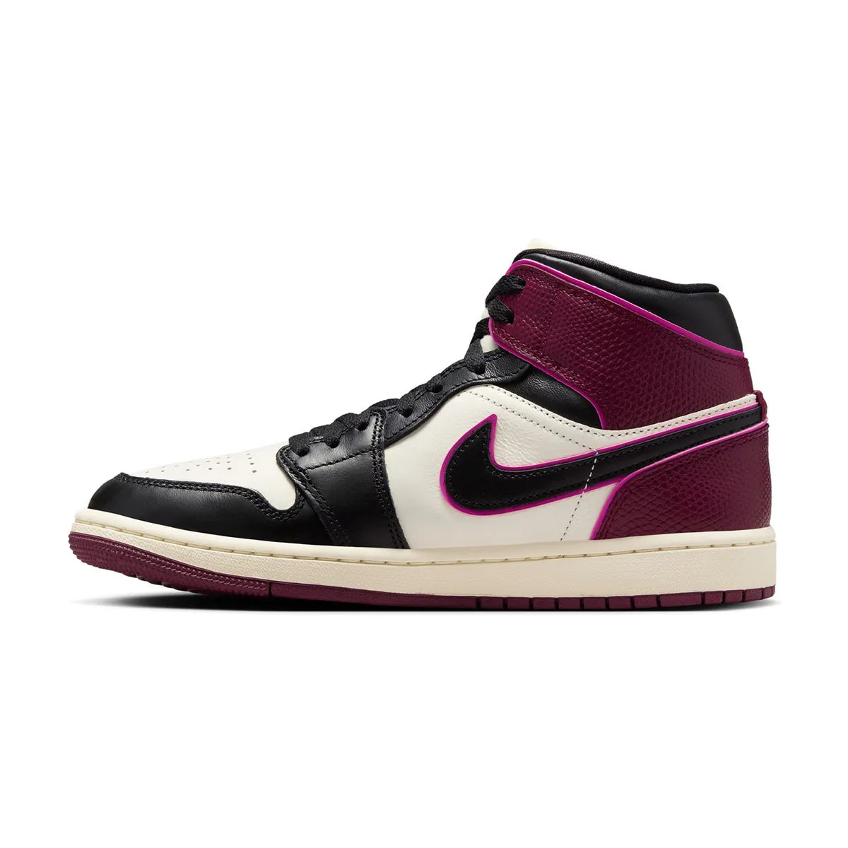 Wmns Air Jordan 1 Mid SE 'Sail Bordeaux' Versatile use