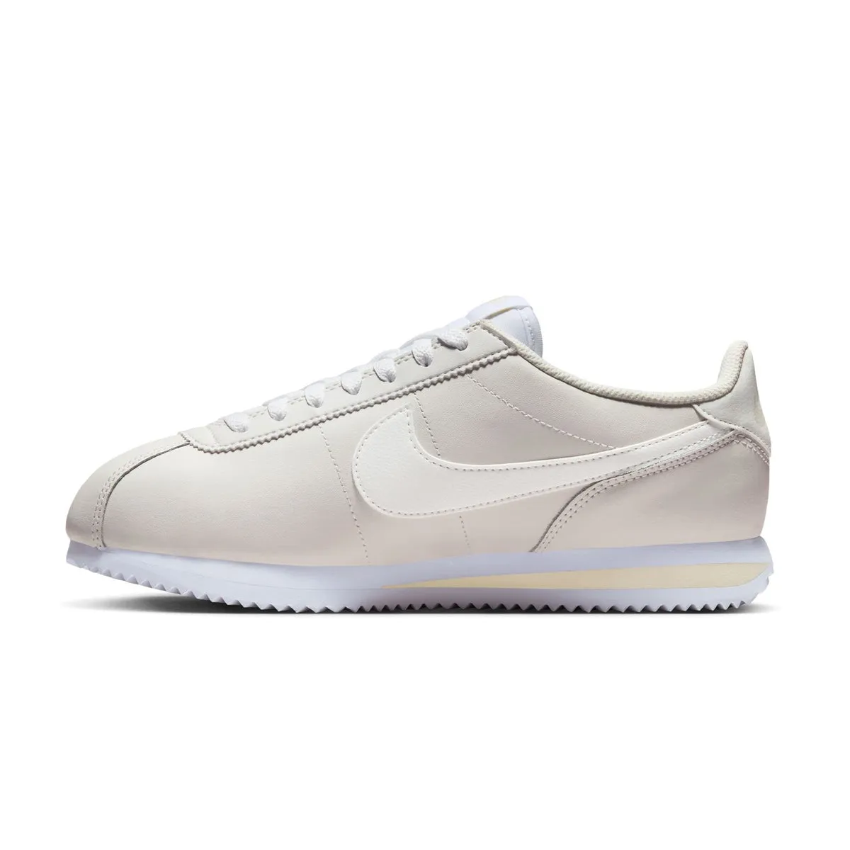 Foot Form Wmns Cortez 'Phantom Coconut Milk'