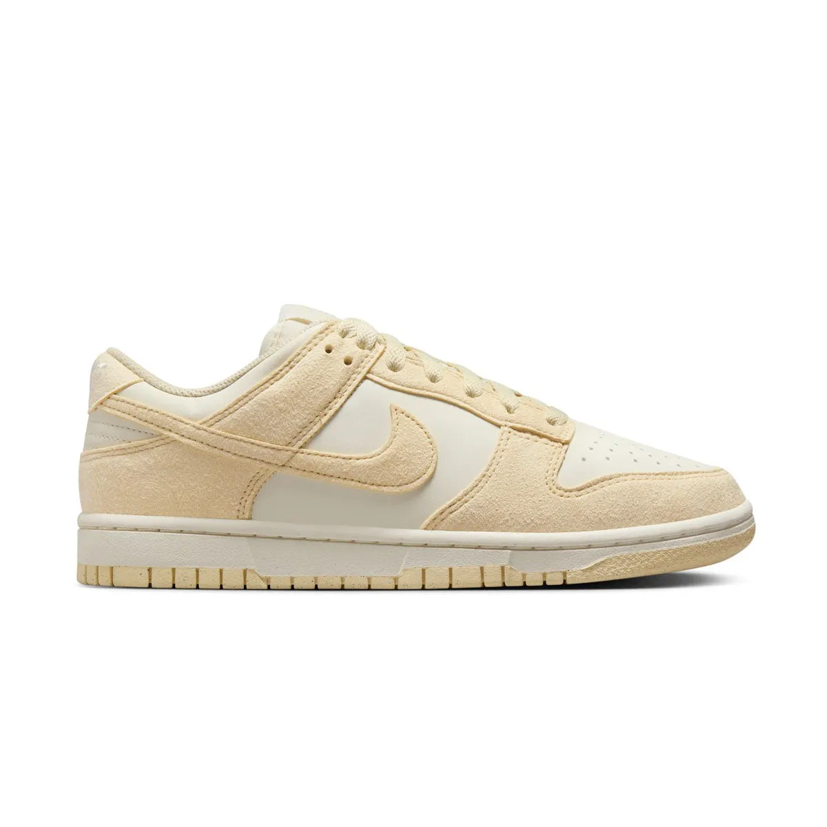 Cold Proof Wmns Dunk Low 'Soft Pearl'