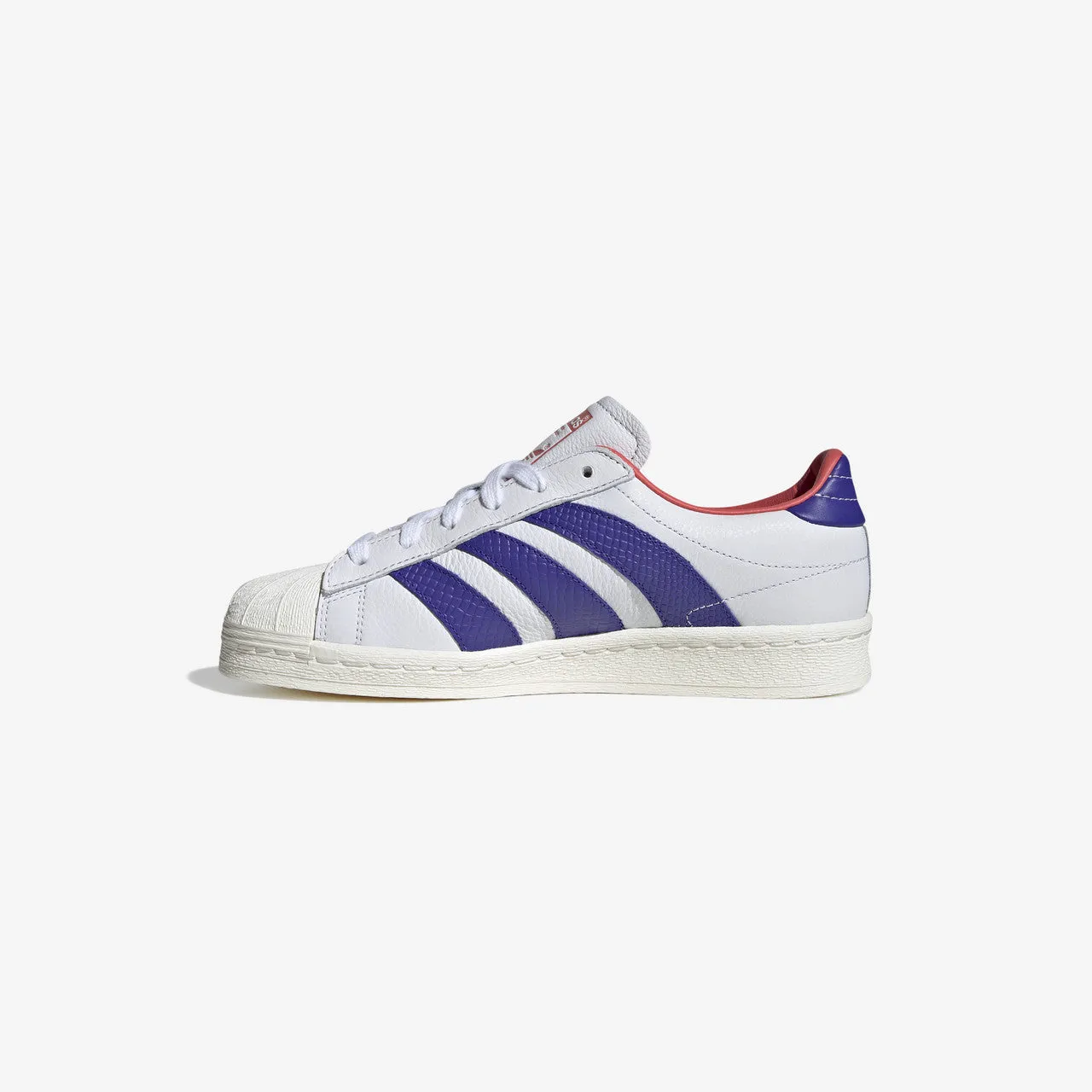 Wmns Superstar Supportive structure Sturdy