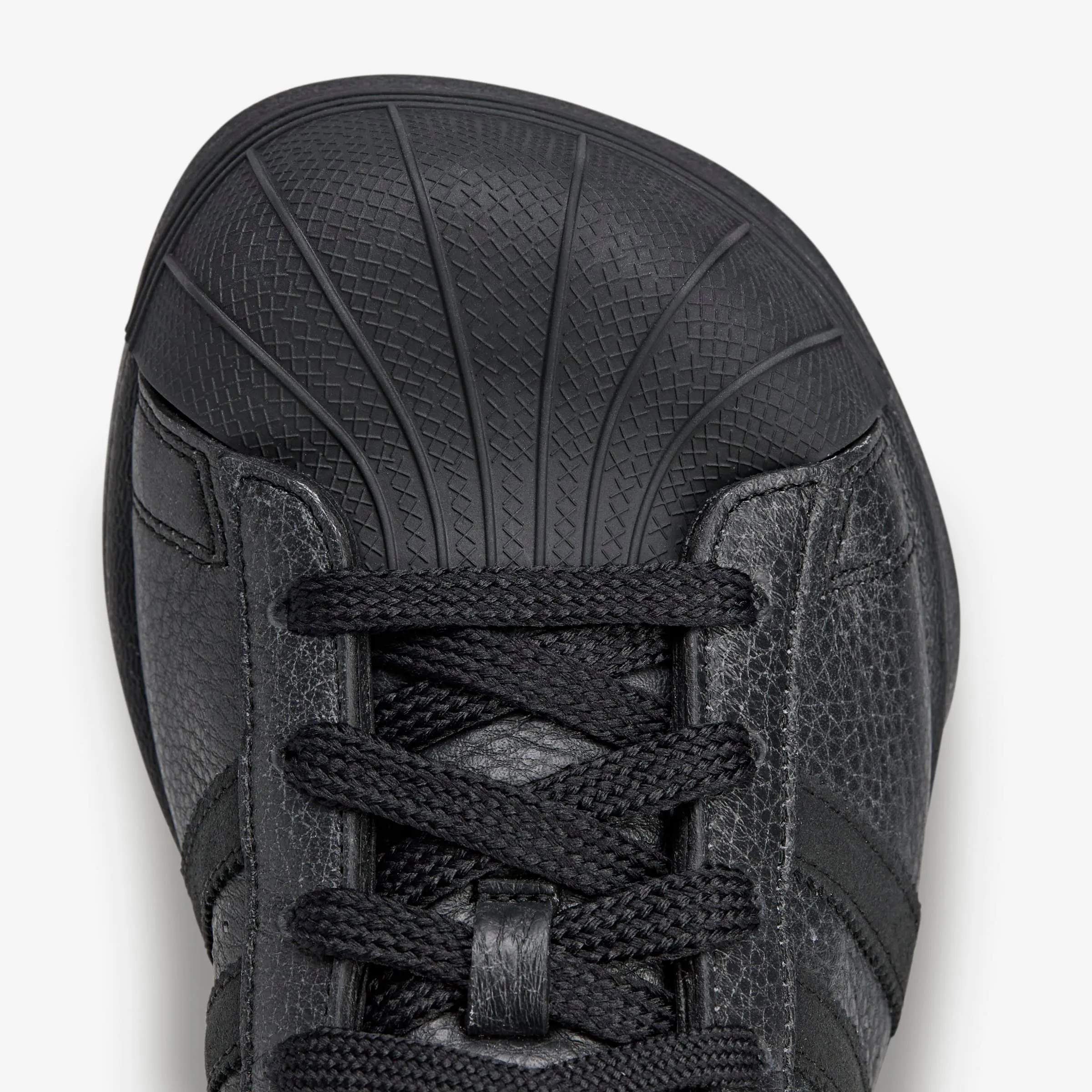 Wmns Superstar x Avavav Soft Land