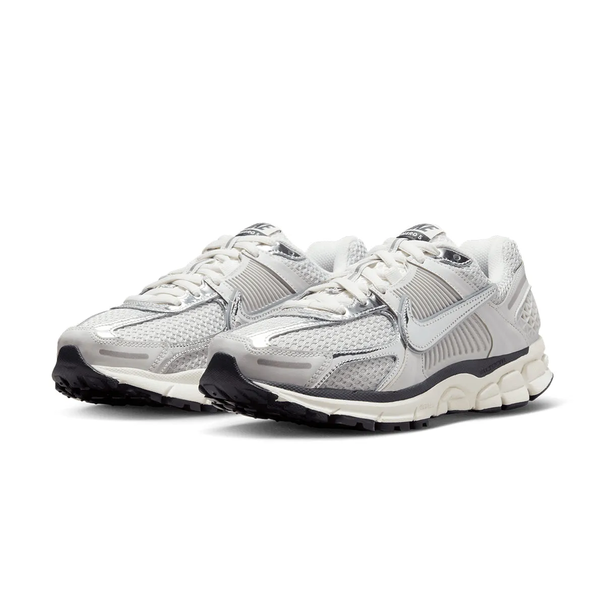 Cushioned heel Hold Step Wmns Zoom Vomero 5 'Photon Dust Metallic Silver'
