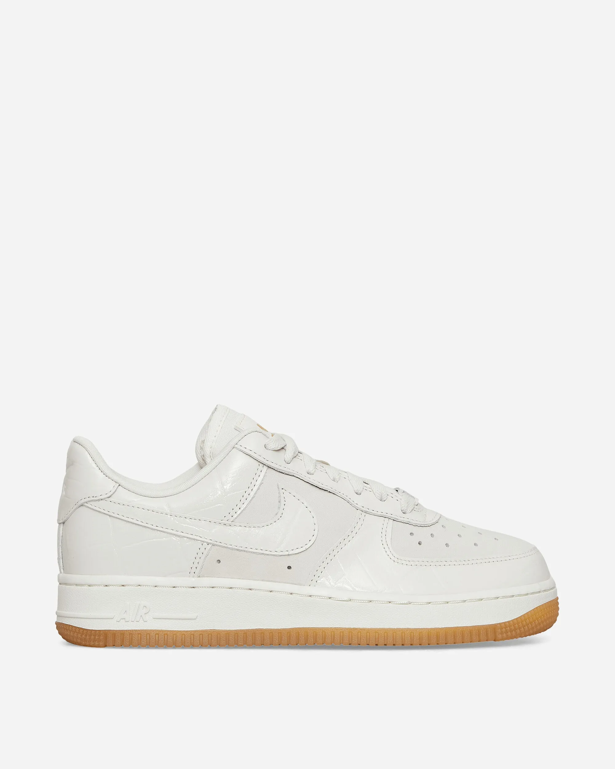 Clean Fit Women's Air Force 1 '07 LX Sneakers Phantom