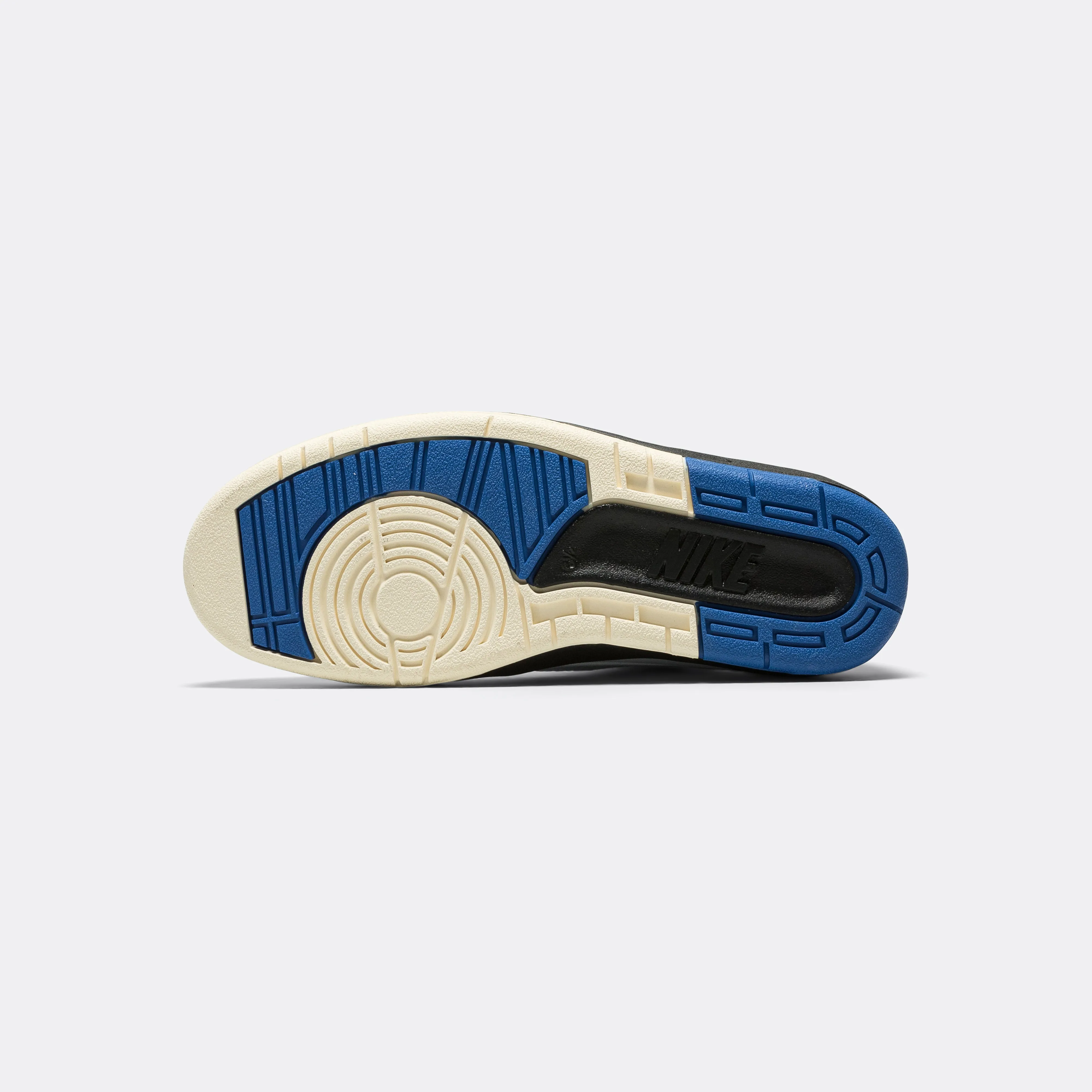 Womens Air Jordan 2 Retro Low - White/Varsity Royal-Black-Muslin Collapsible Elevated Design