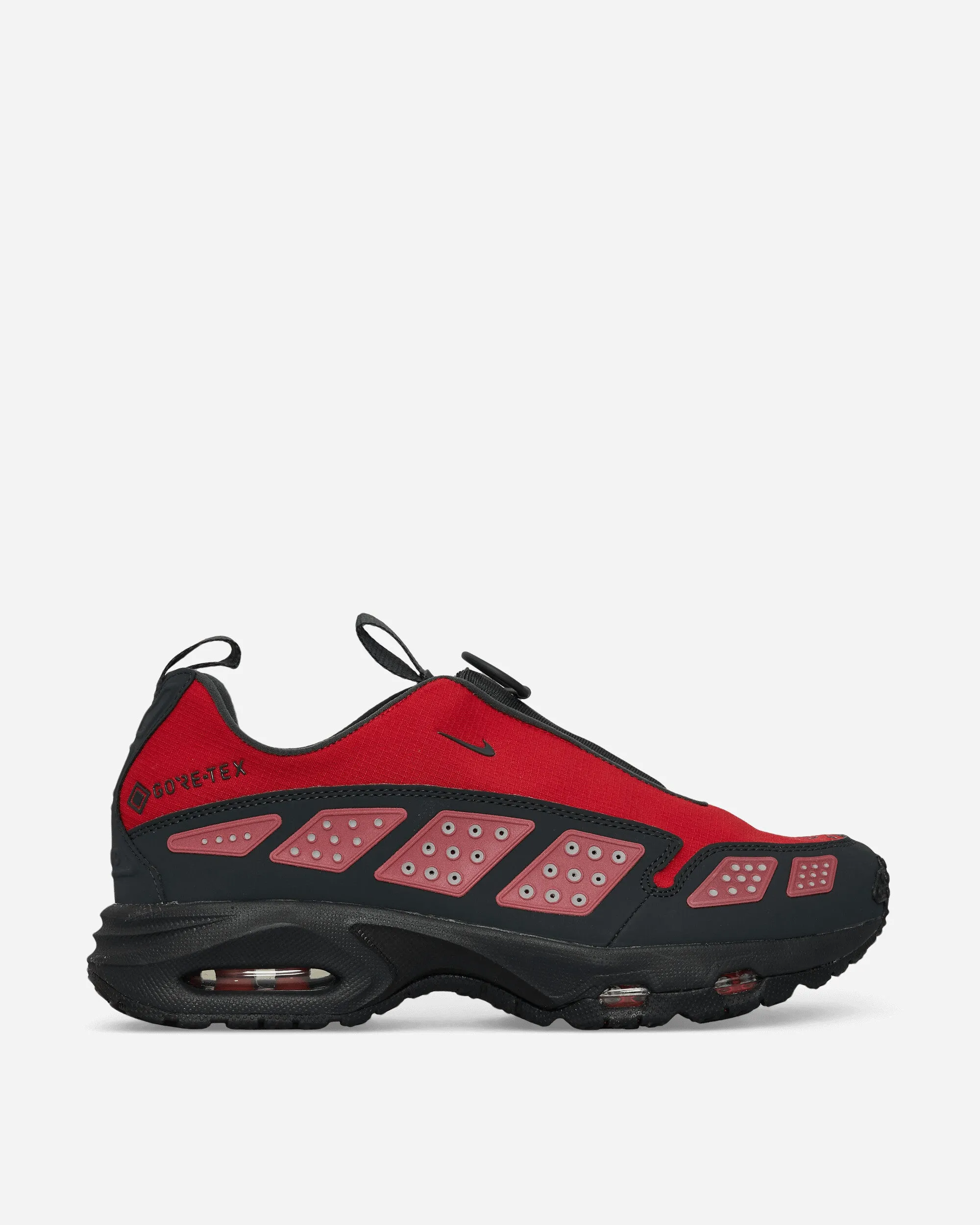 Women's Air Max SNDR GORE-TEX Sneakers Fire Red / Dark Smoke Grey Metal Pop