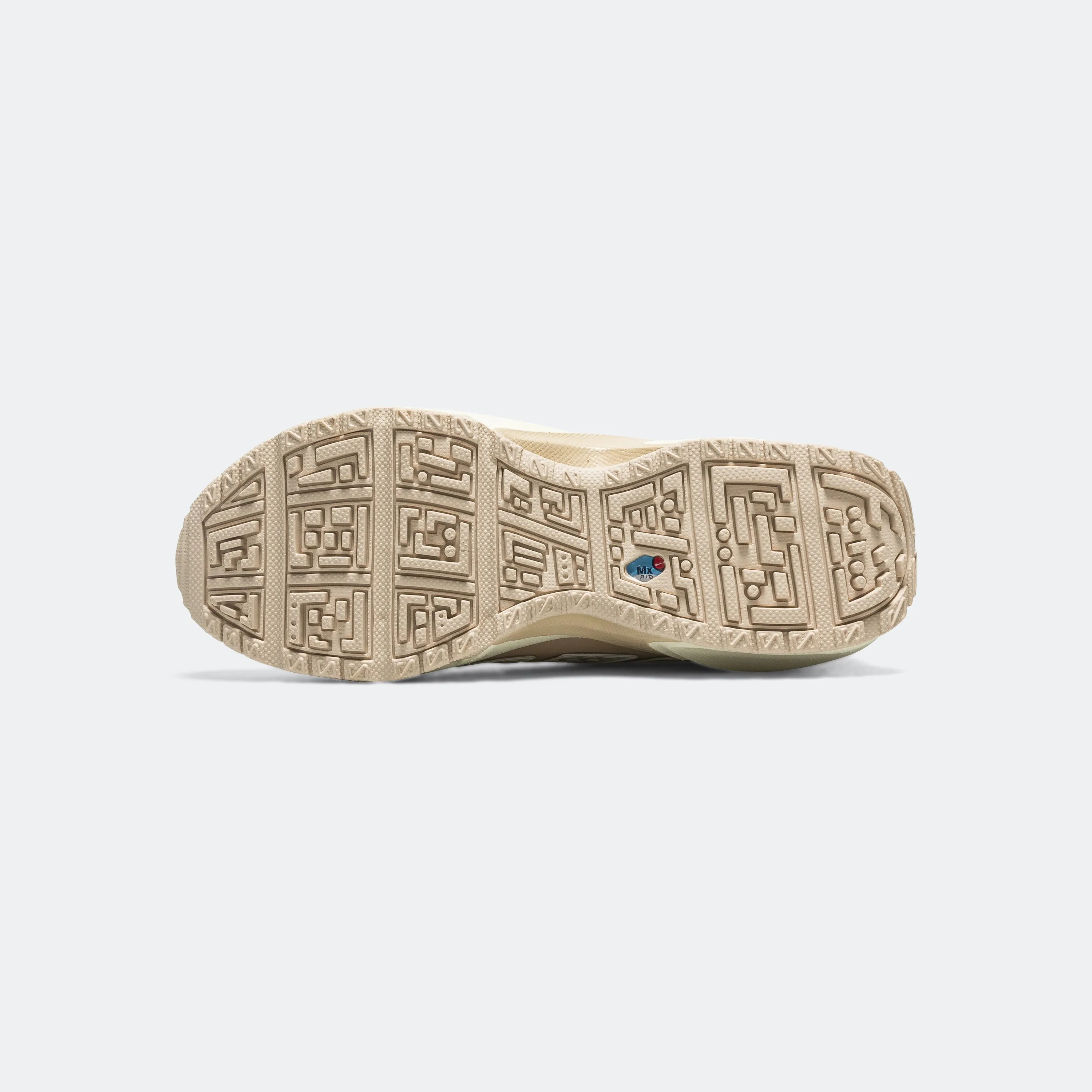 Womens Air Max SNDR PRM - Hemp/Sandrift-Coconut Milk Quick Dry Material Lightweight Frame Structure