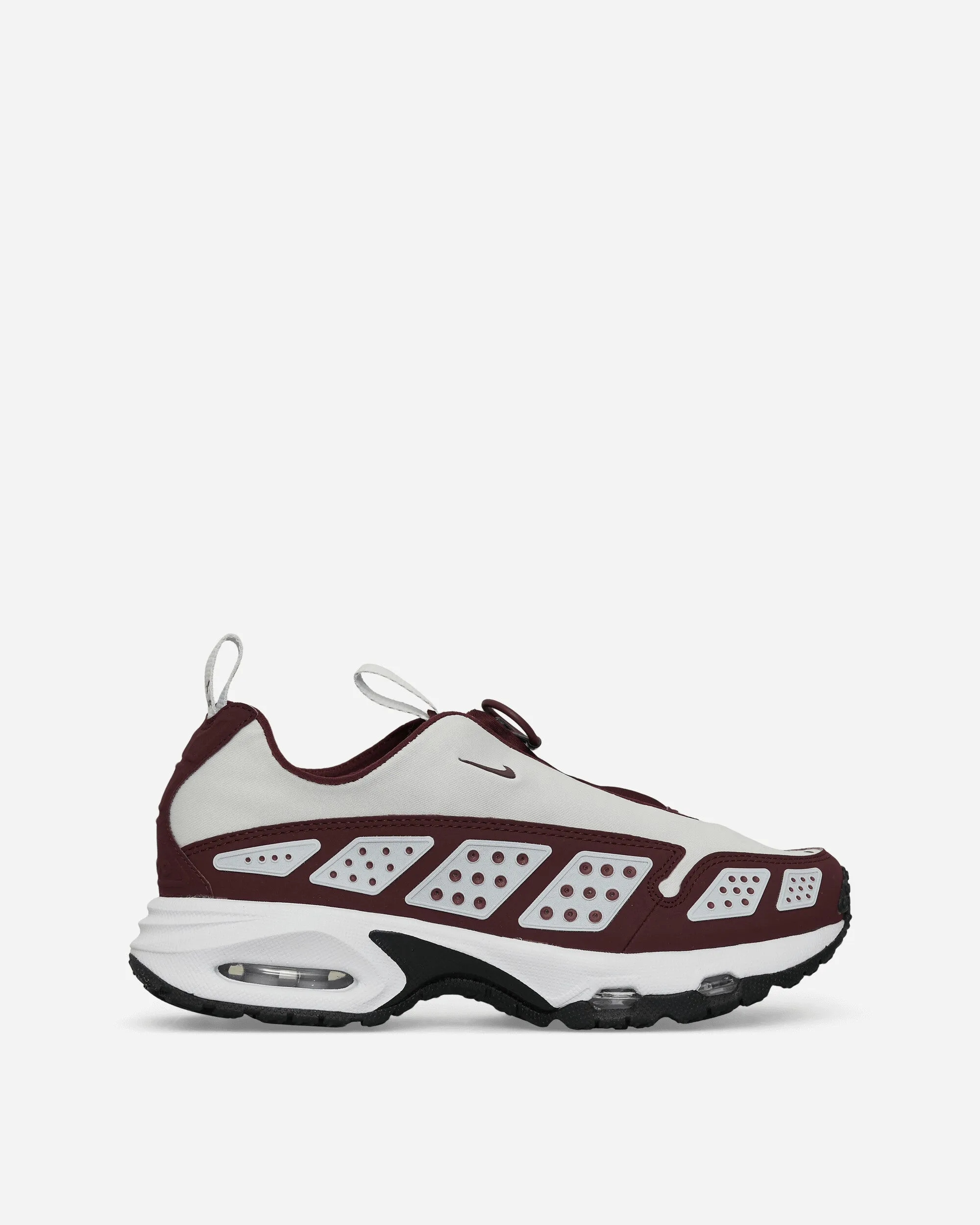 Flexible Construction Women's Air Max SNDR Sneakers Photon Dust / Night Maroon