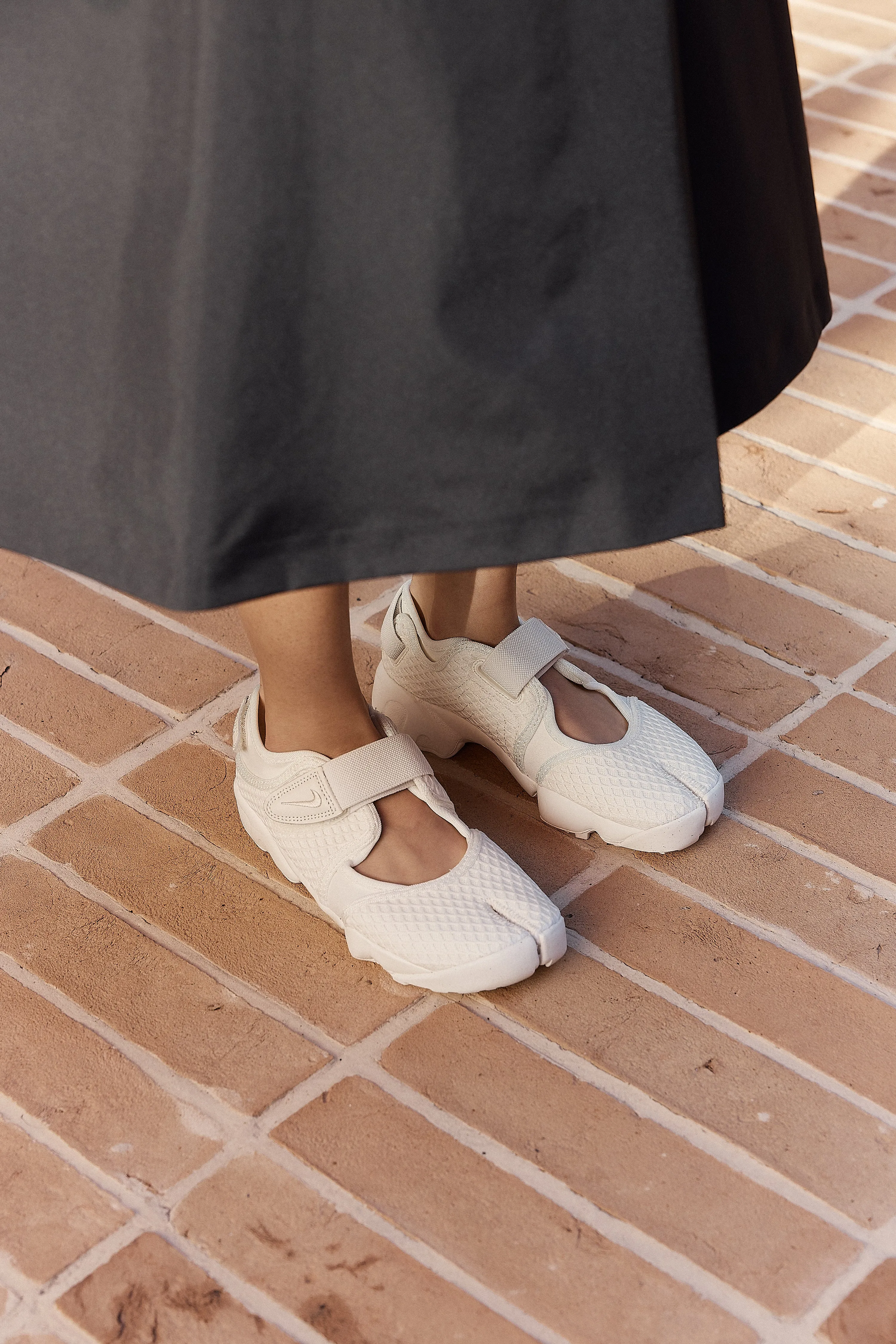 Neutral Wear Women's Air Rift 'Sail' Sneakers