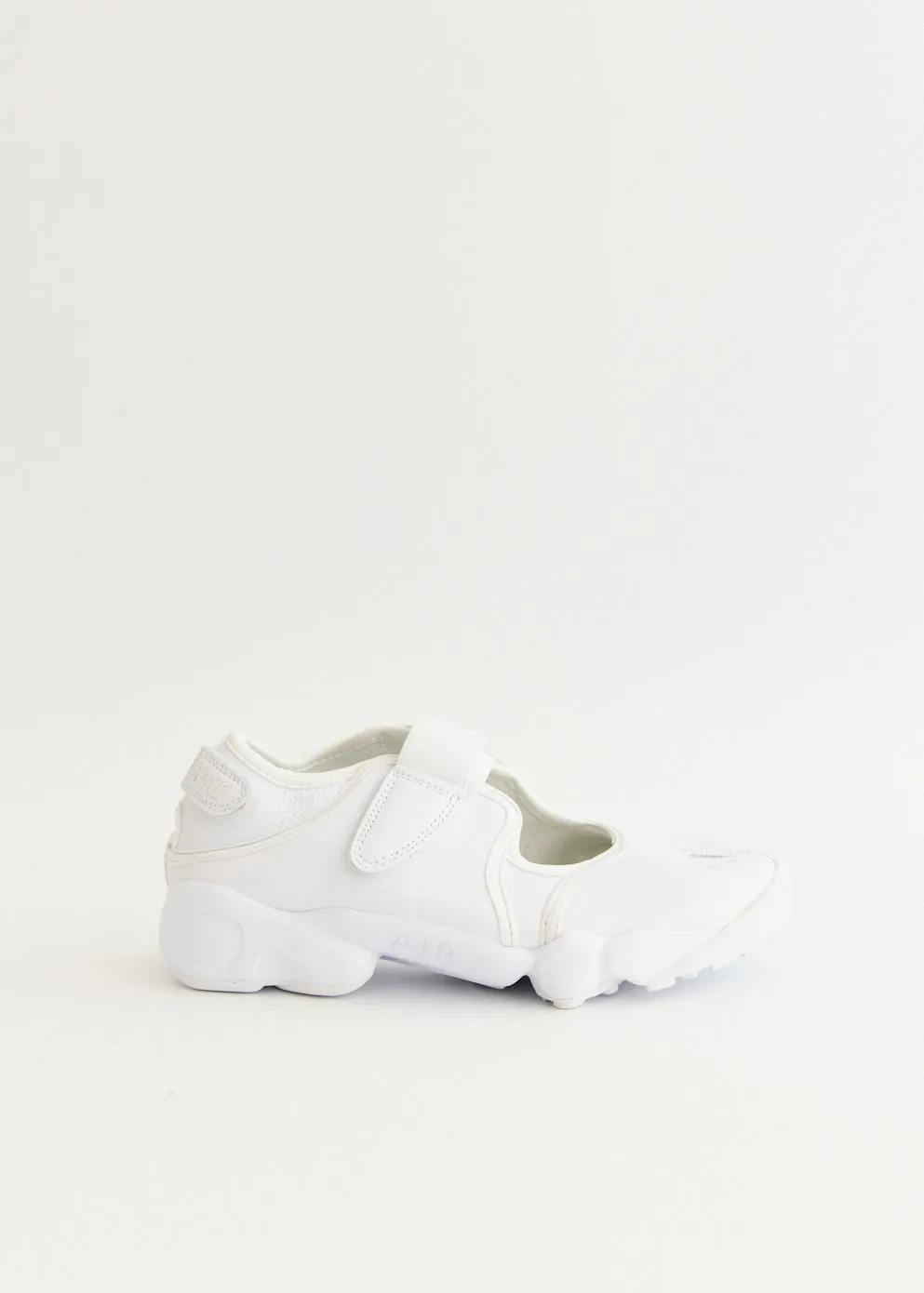 Women's Air Rift 'White' Sneakers Pet Play