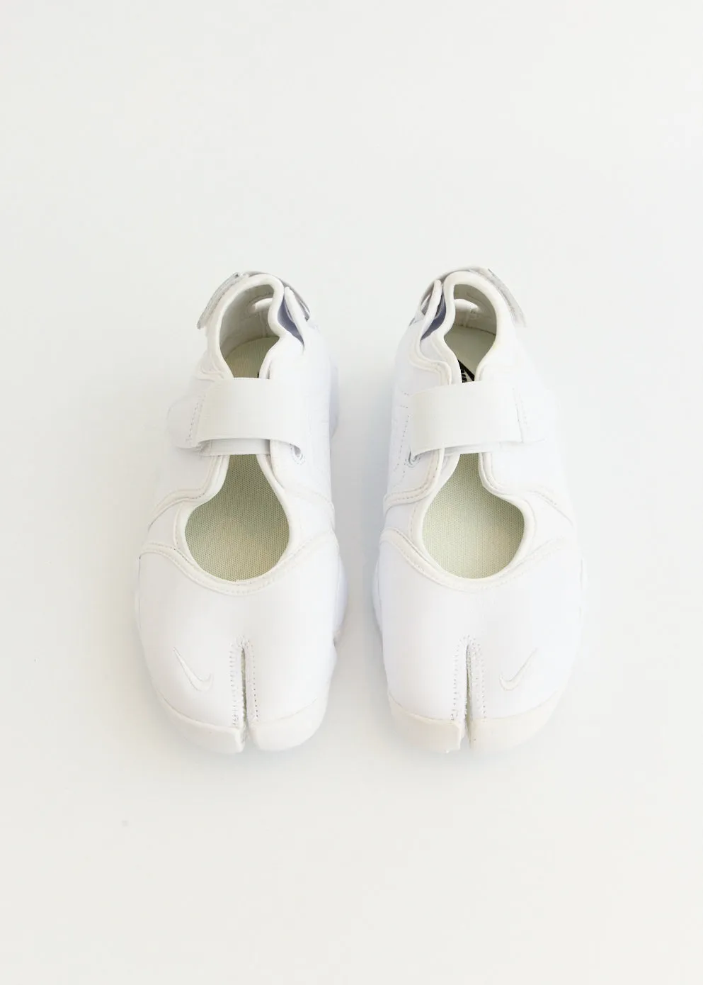 Comfortable Padding Slow Step Women's Air Rift 'White' Sneakers