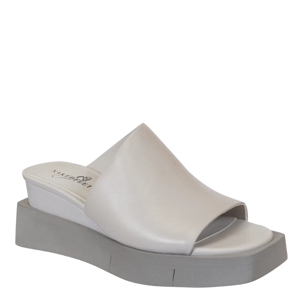 Cushioned heel Premium Pumps WOMEN'S INFINITY