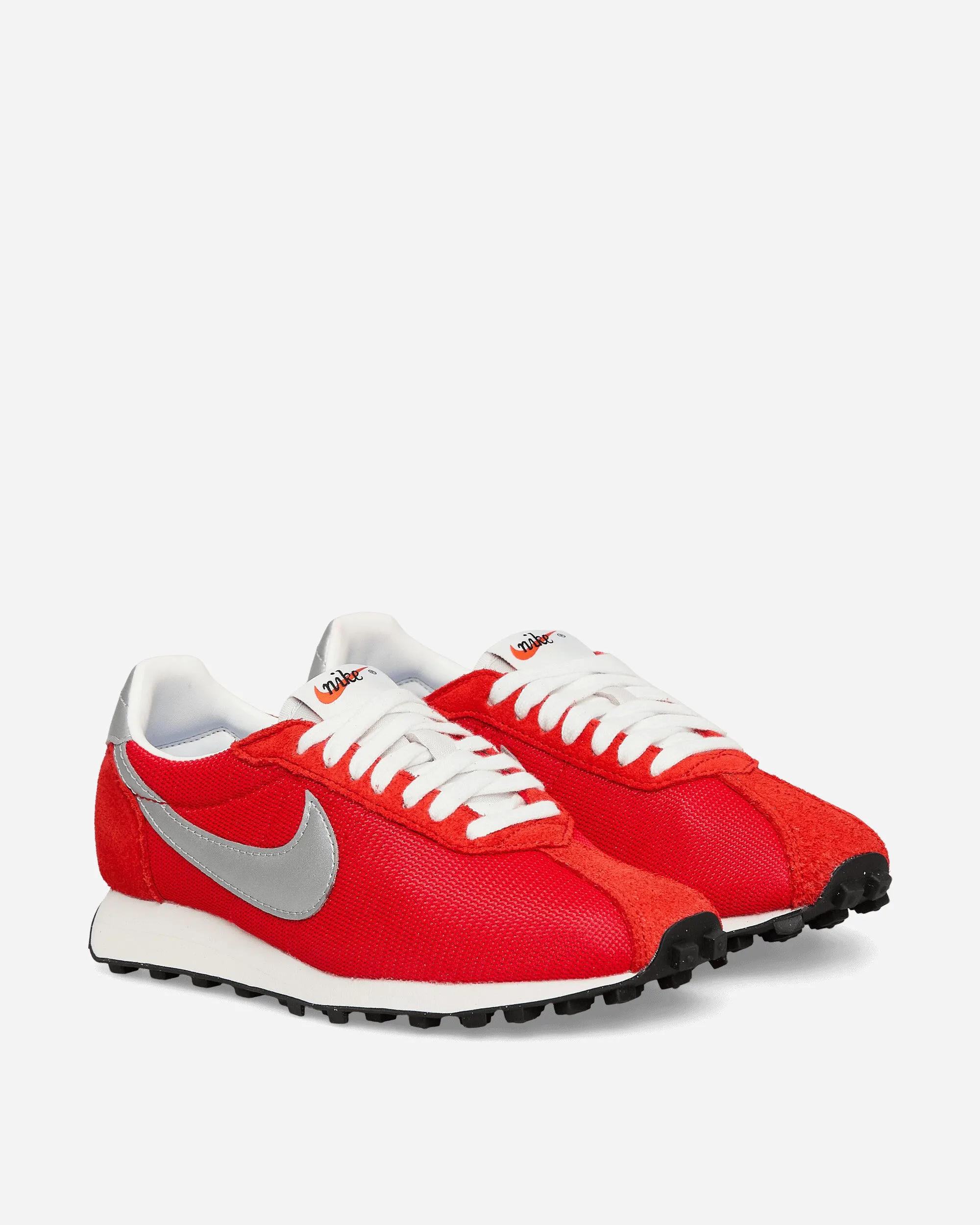 Women's LD-1000 Sneakers University Red / Metallic Silver Weekend Walks