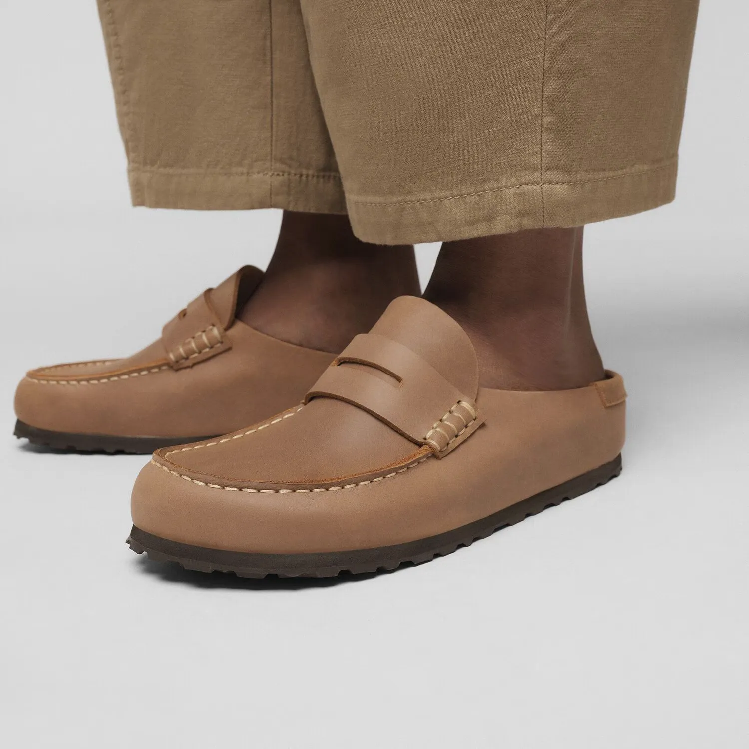 Women's Naples Wrapped Velcro   closure Turn Hike