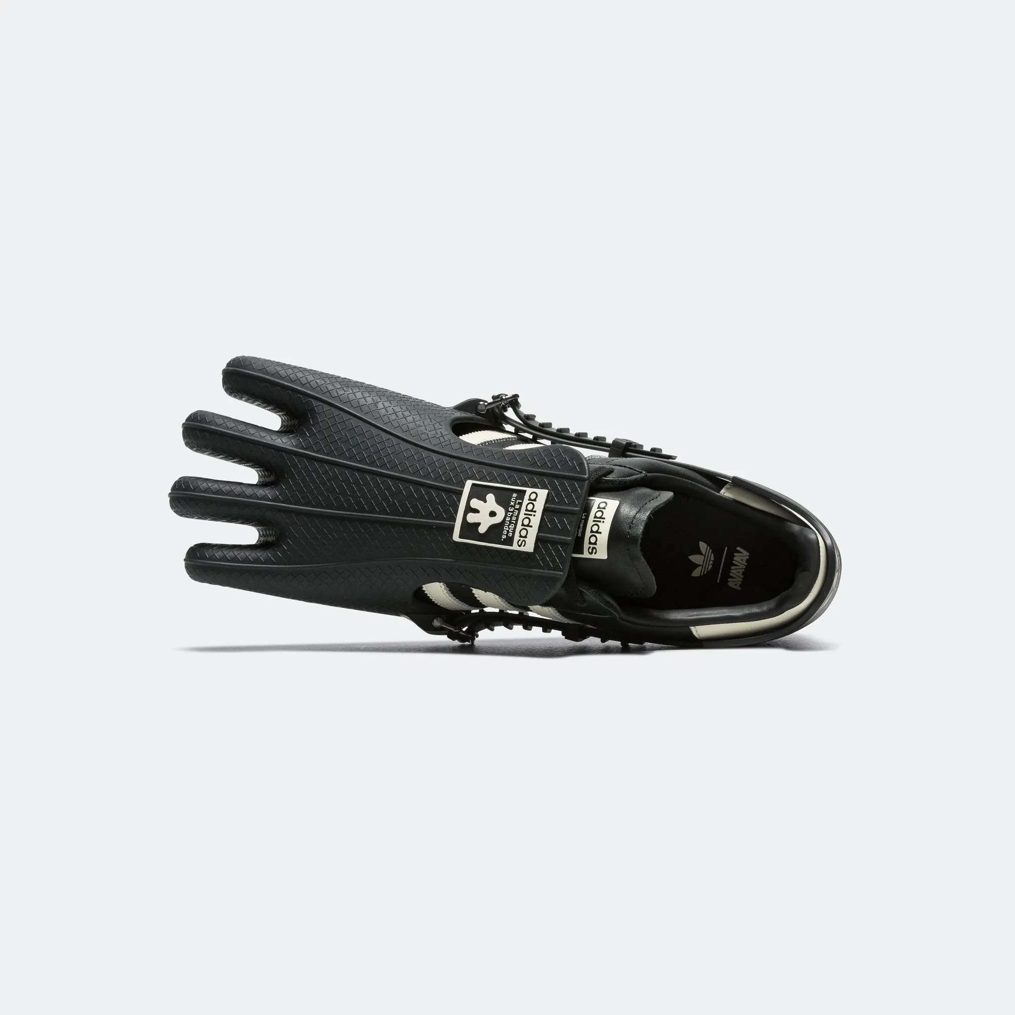 Womens Superfinger Superstar - Core Black/Crew White Comfort Leather