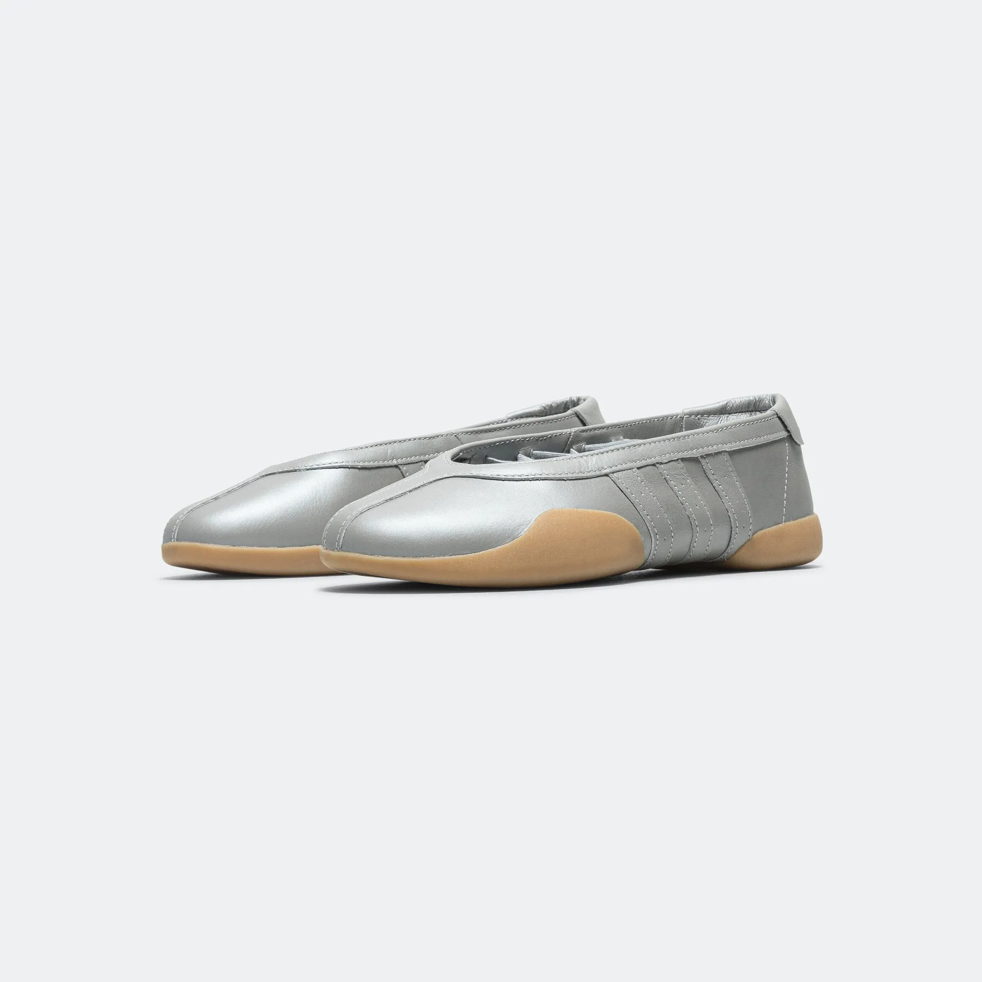 Womens Taekwondo Mei Ballet - Silver Metallic/Gum Durable Reinforcement SyntheticUpper