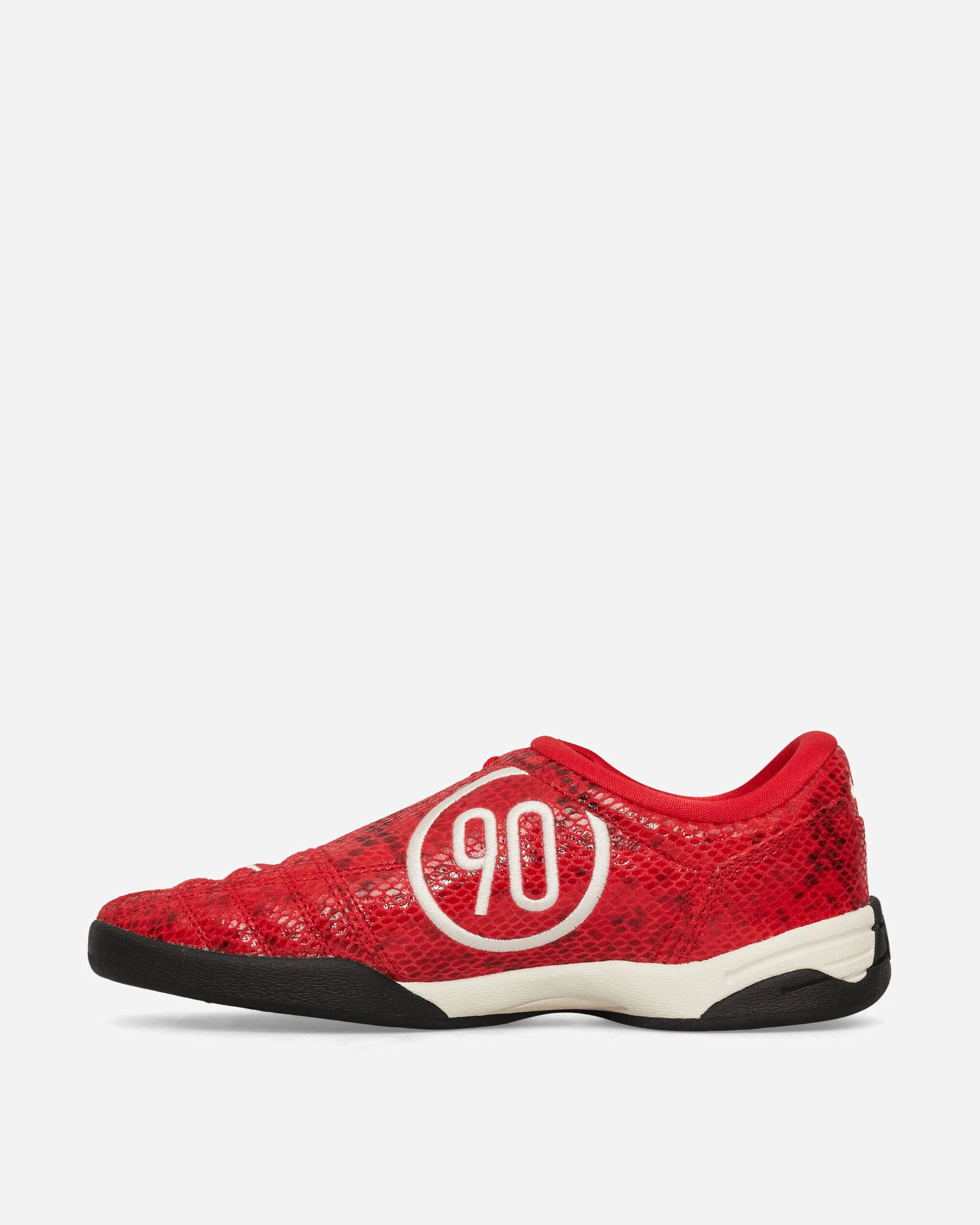 Women's Total 90 Sneakers Fire Red / Pale Ivory Training Ease Move Naturally