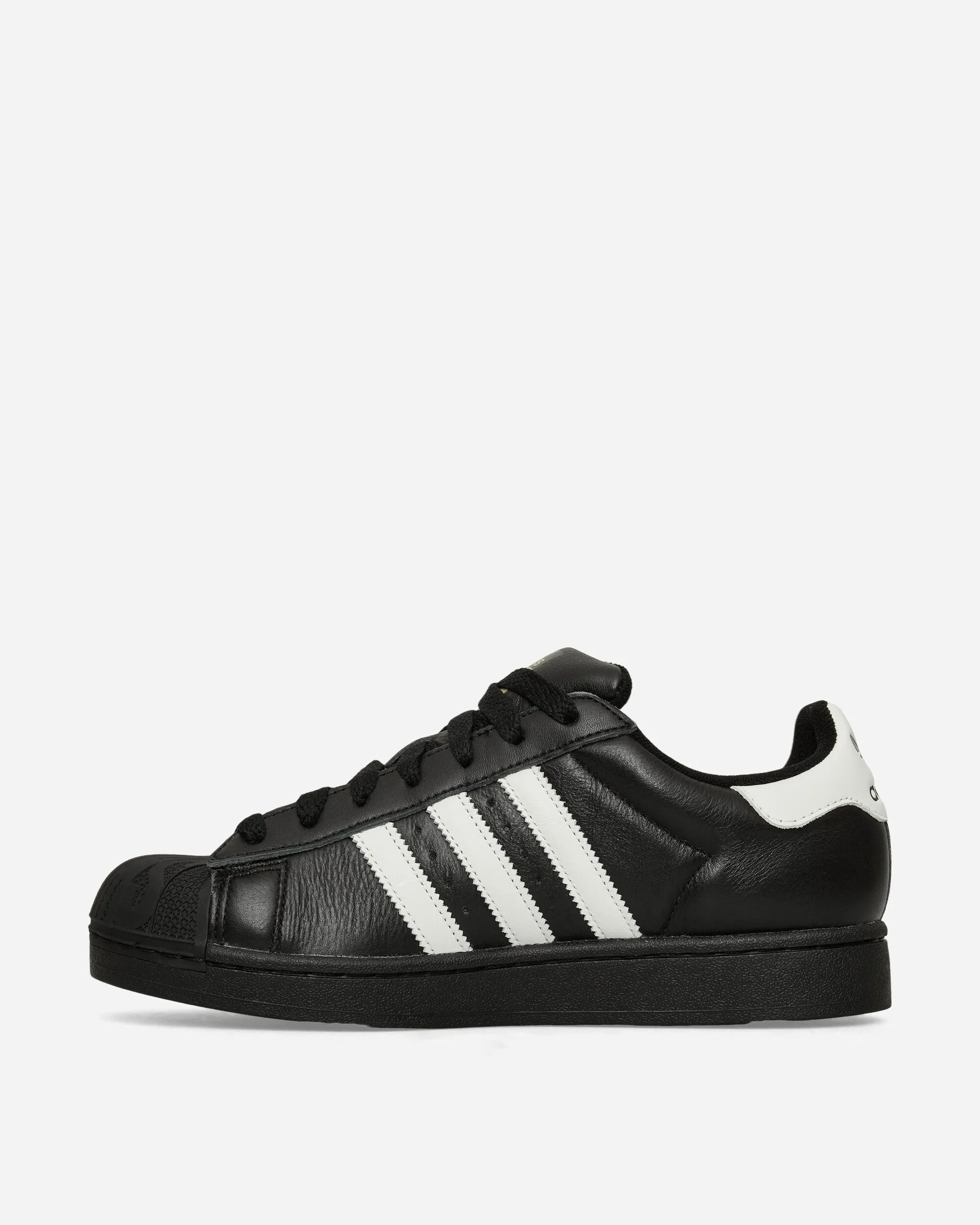 Walkable Fit BEAMS Superstar Sneakers Core Black / White