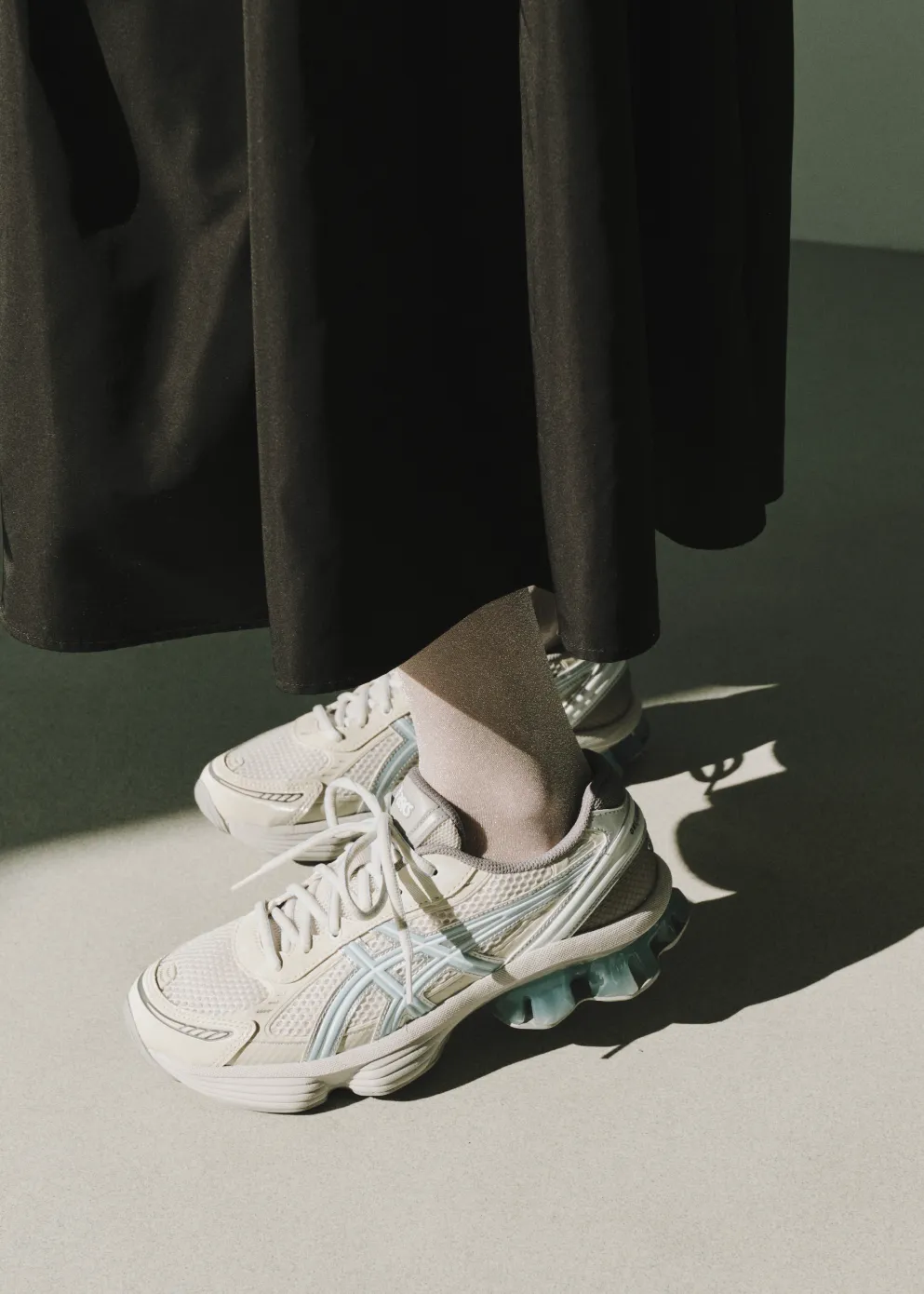 Anti Slip Feature Platform Sole x emmi Gel-Kinetic Fluent 'Cream Soft Sky' Sneakers