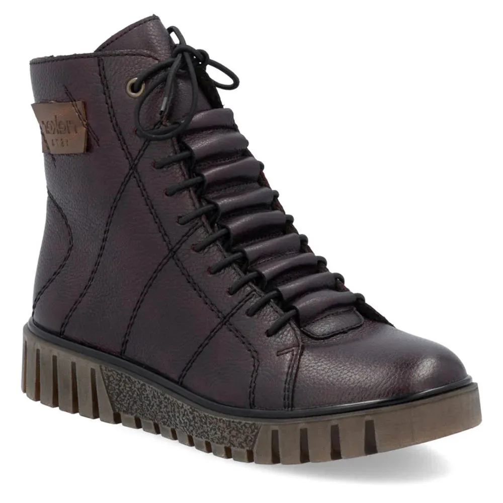 Velvet Soft Stable Step Y3421