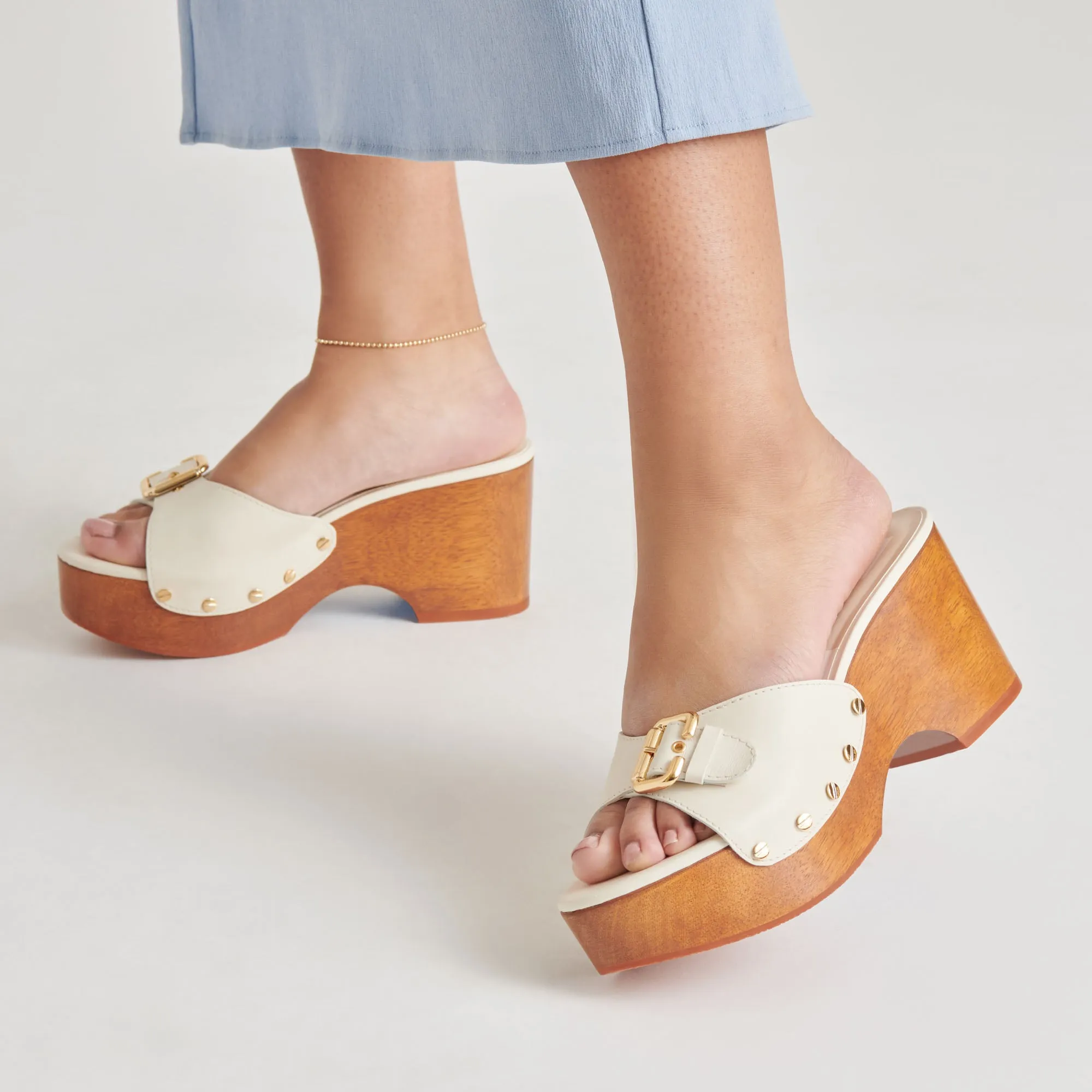 Retro Platform Heels YALAH HEELS OFF WHITE LEATHER