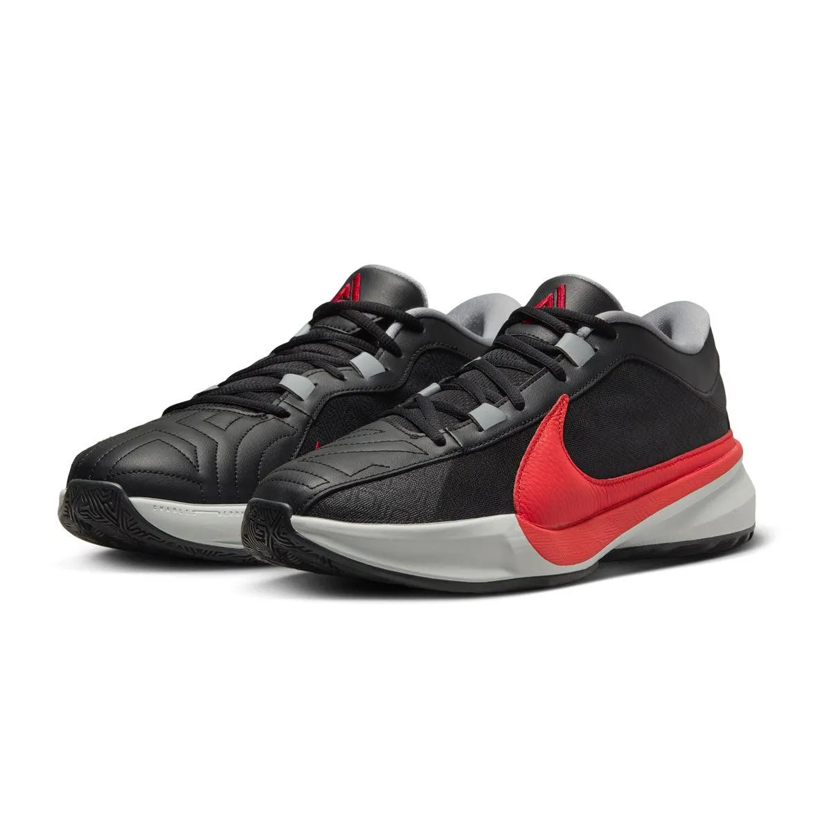 Zoom Freak 5 EP 'Black University Red' Comfort First
