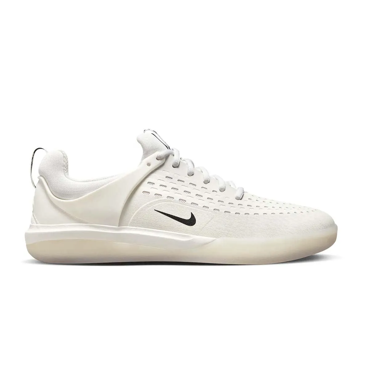 FoamMidsole StainResistant Zoom Nyjah 3 'Summit White'