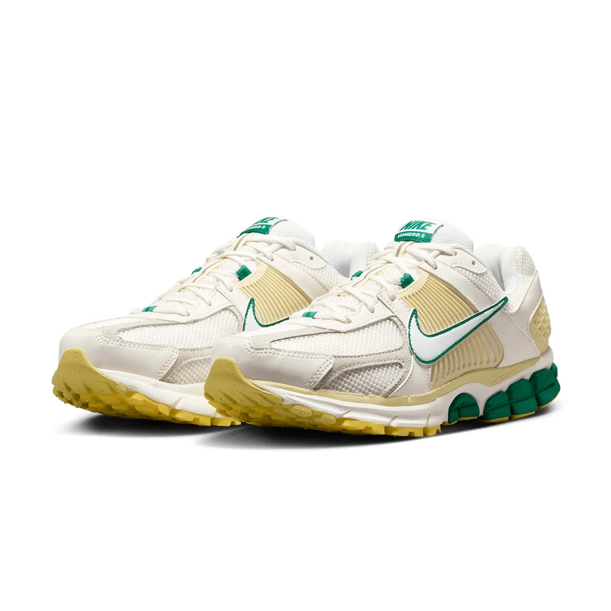 Zoom Vomero 5 'Alabaster Malachite' Smart Footwear Travel Must